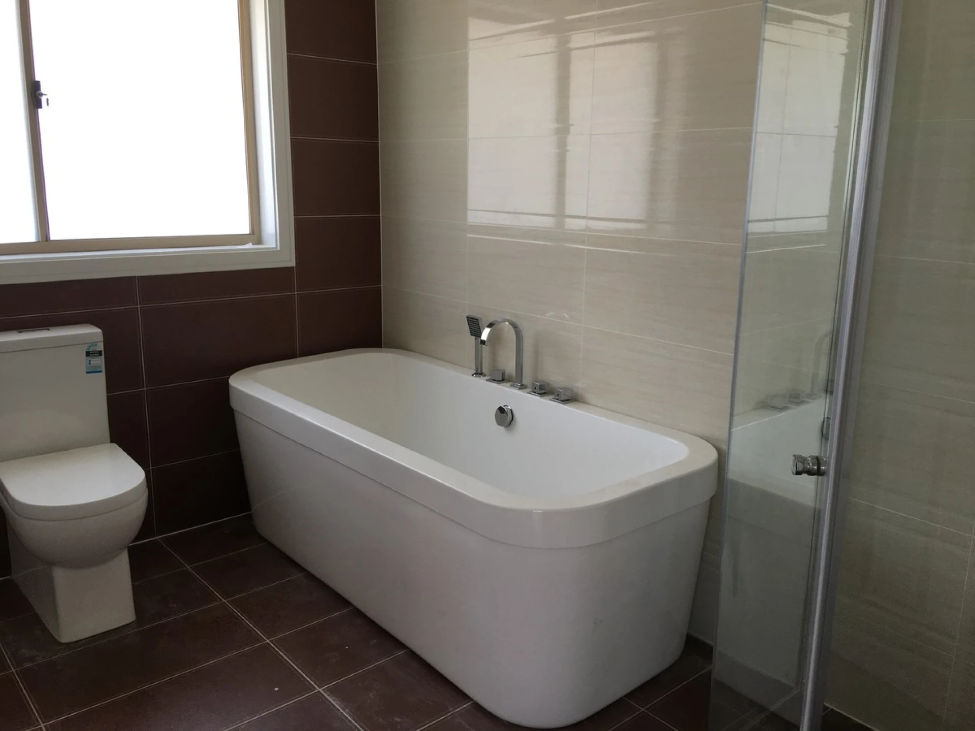 25 Hyacinth Avenue, Macquarie Fields NSW 2564, Macquarie Fields - Thumbnail 4