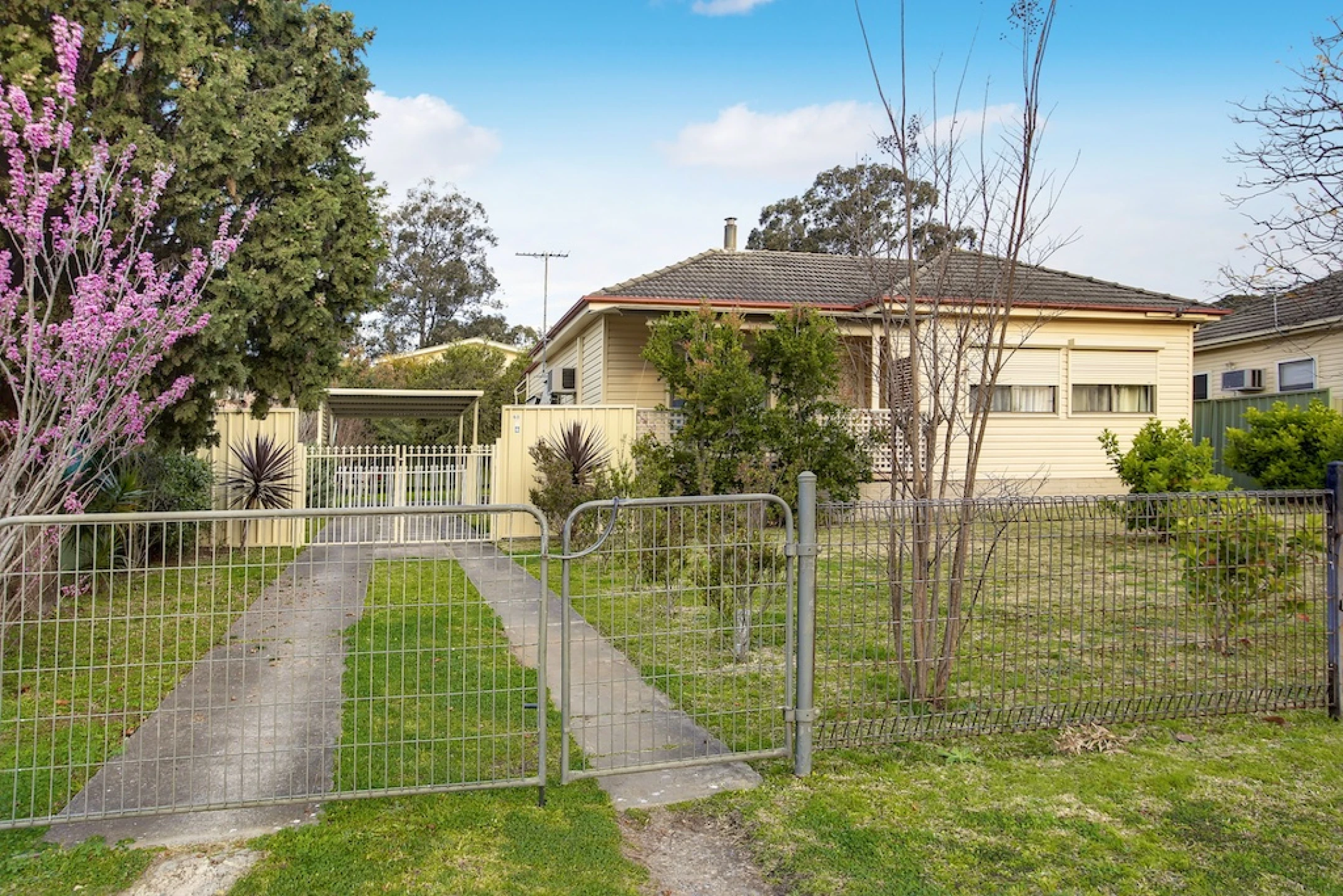 Property enquiry form background image