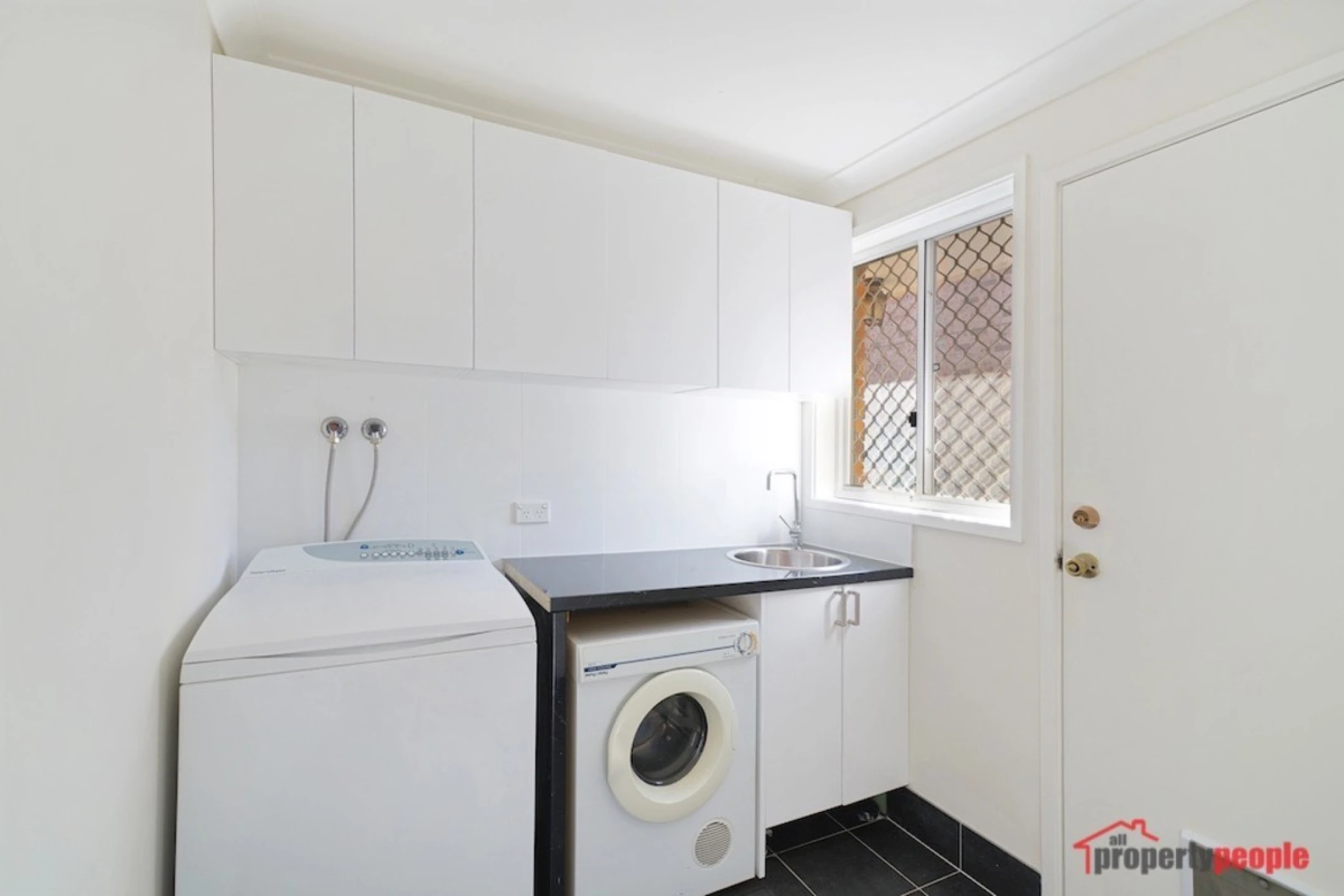 2 / 65 Carlisle Street, Ingleburn NSW 2565, Ingleburn - Thumbnail 6