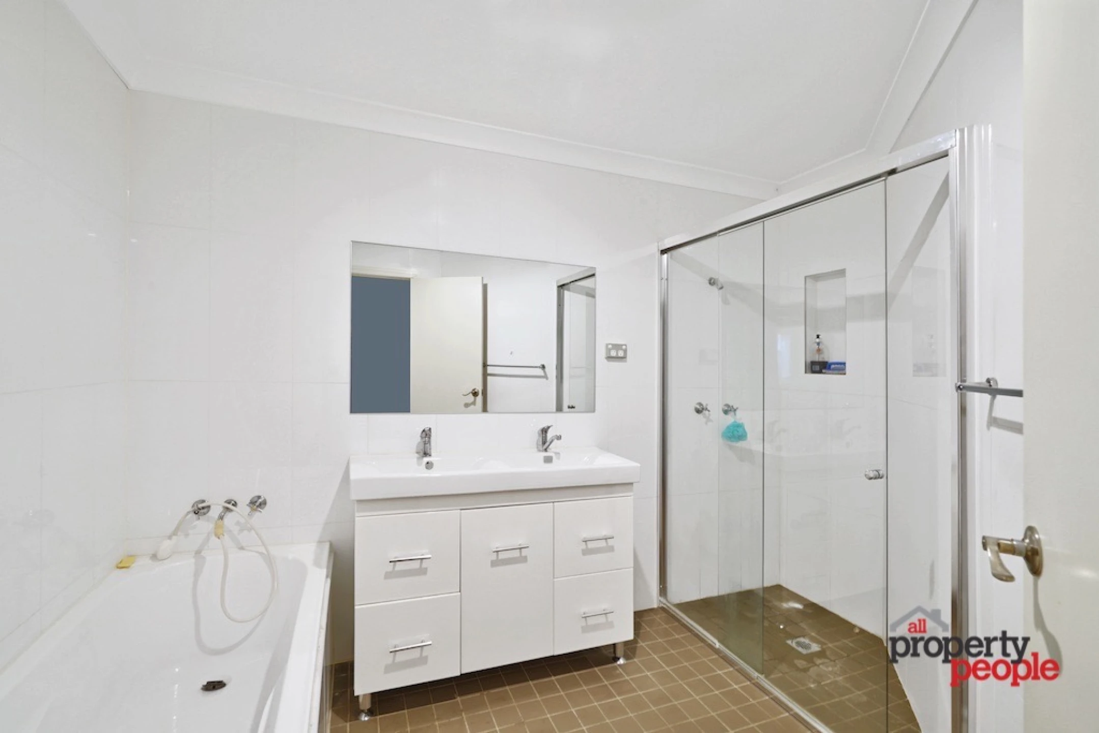 19 Treelands Avenue, Ingleburn NSW 2565, Ingleburn - Thumbnail 6