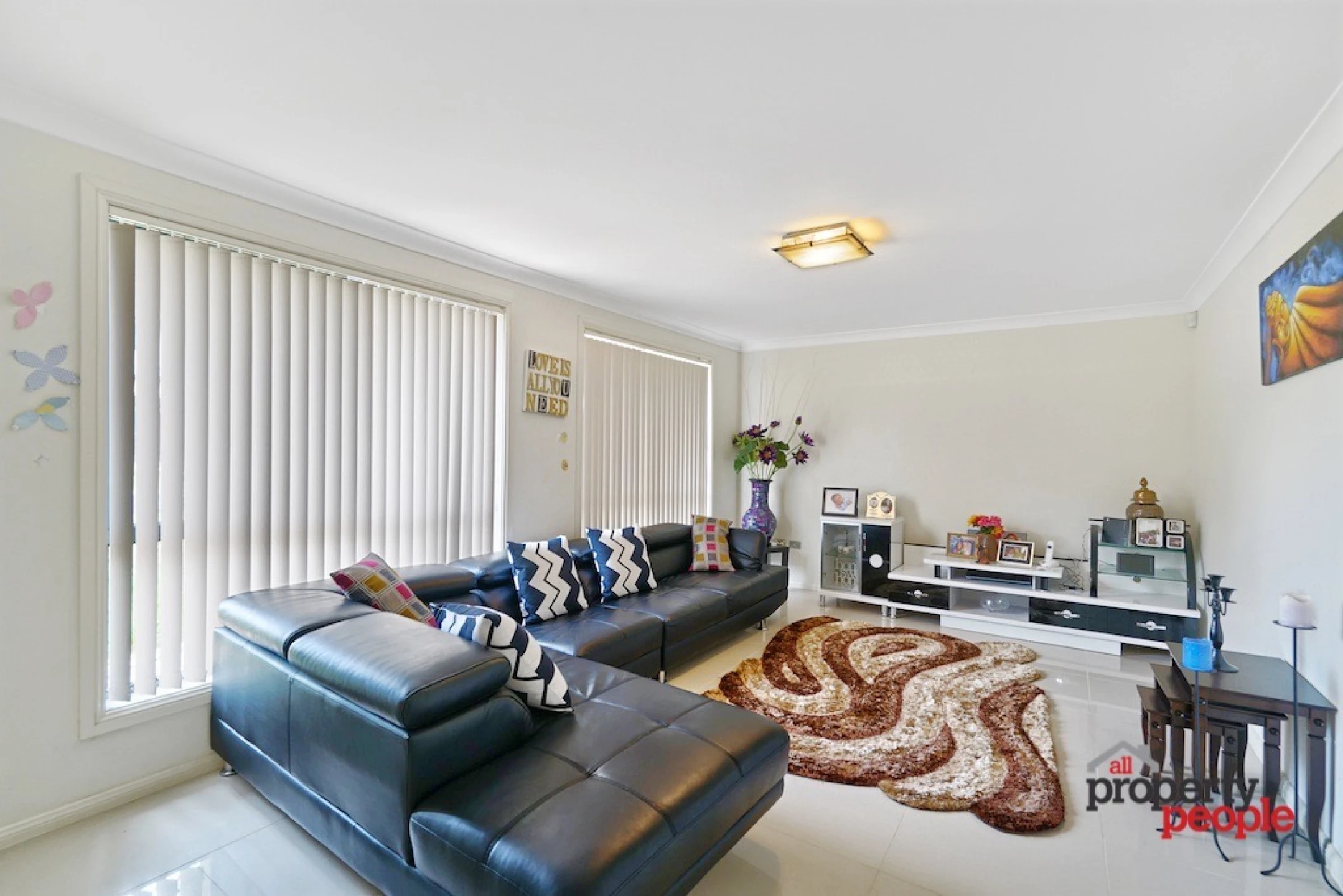 19 Treelands Avenue, Ingleburn NSW 2565, Ingleburn - Thumbnail 2