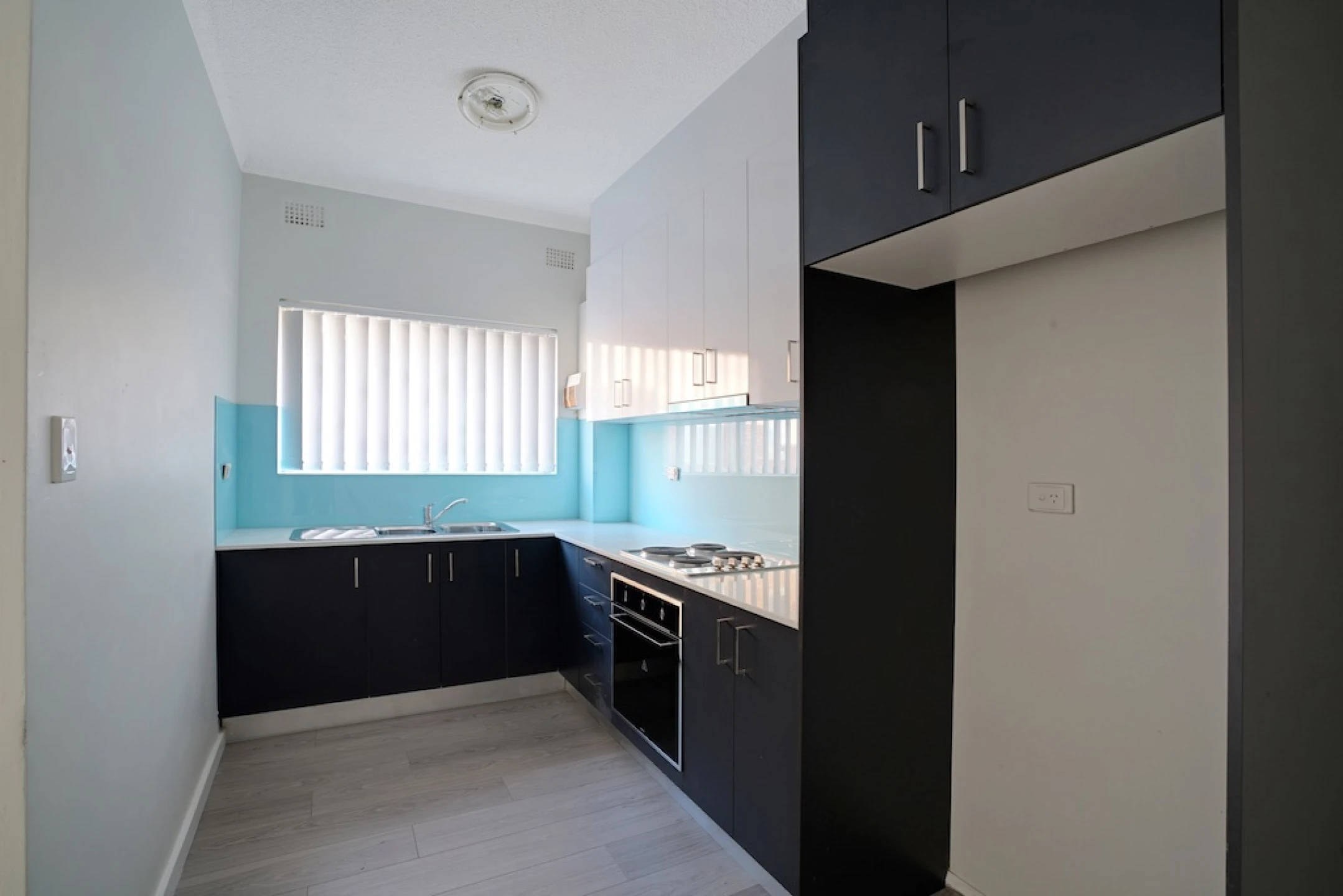 8 / 4 Calliope Street, Guildford NSW 2161, Guildford - Thumbnail 2
