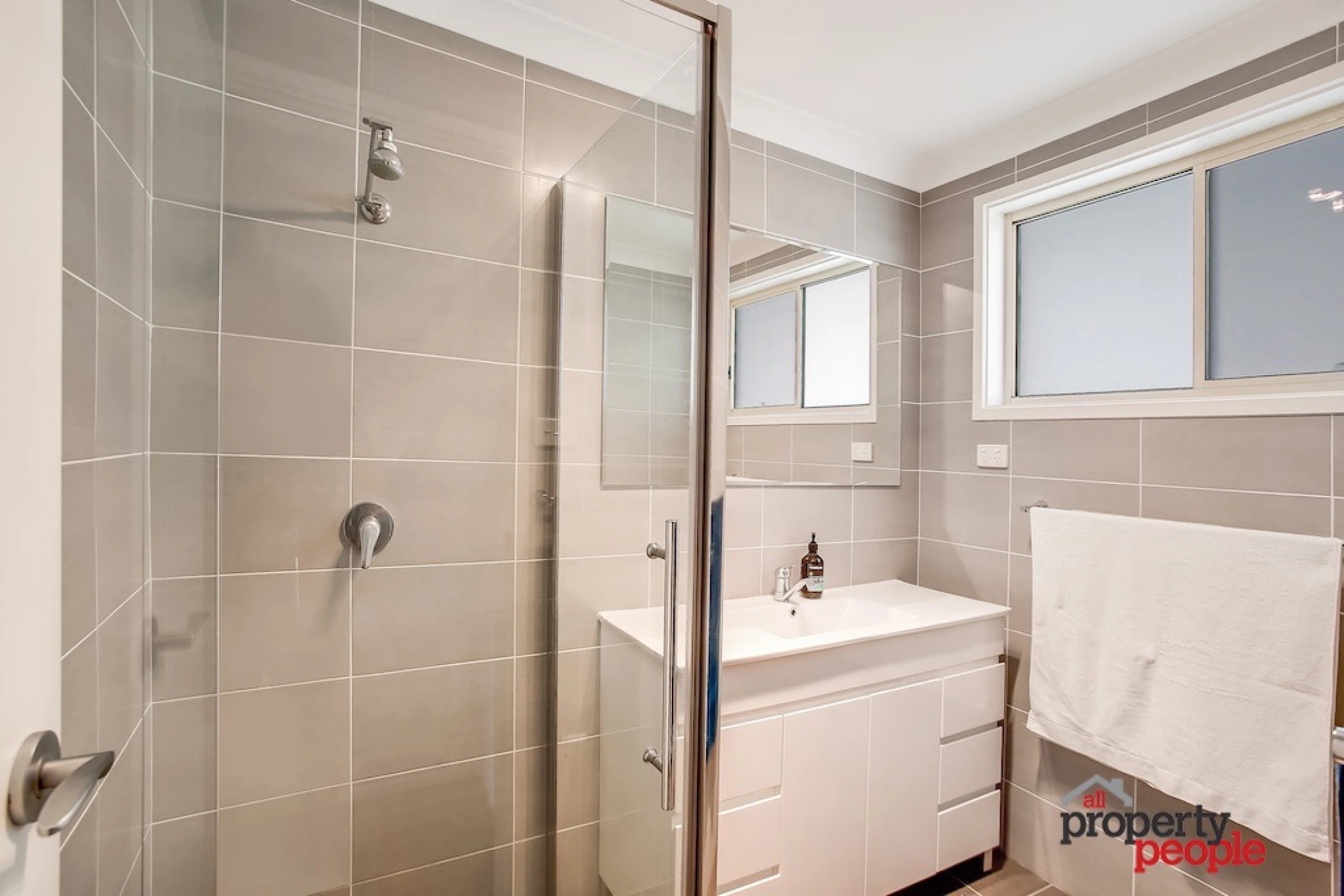 7 Peerless Close, Ingleburn NSW 2565, Ingleburn - Thumbnail 6