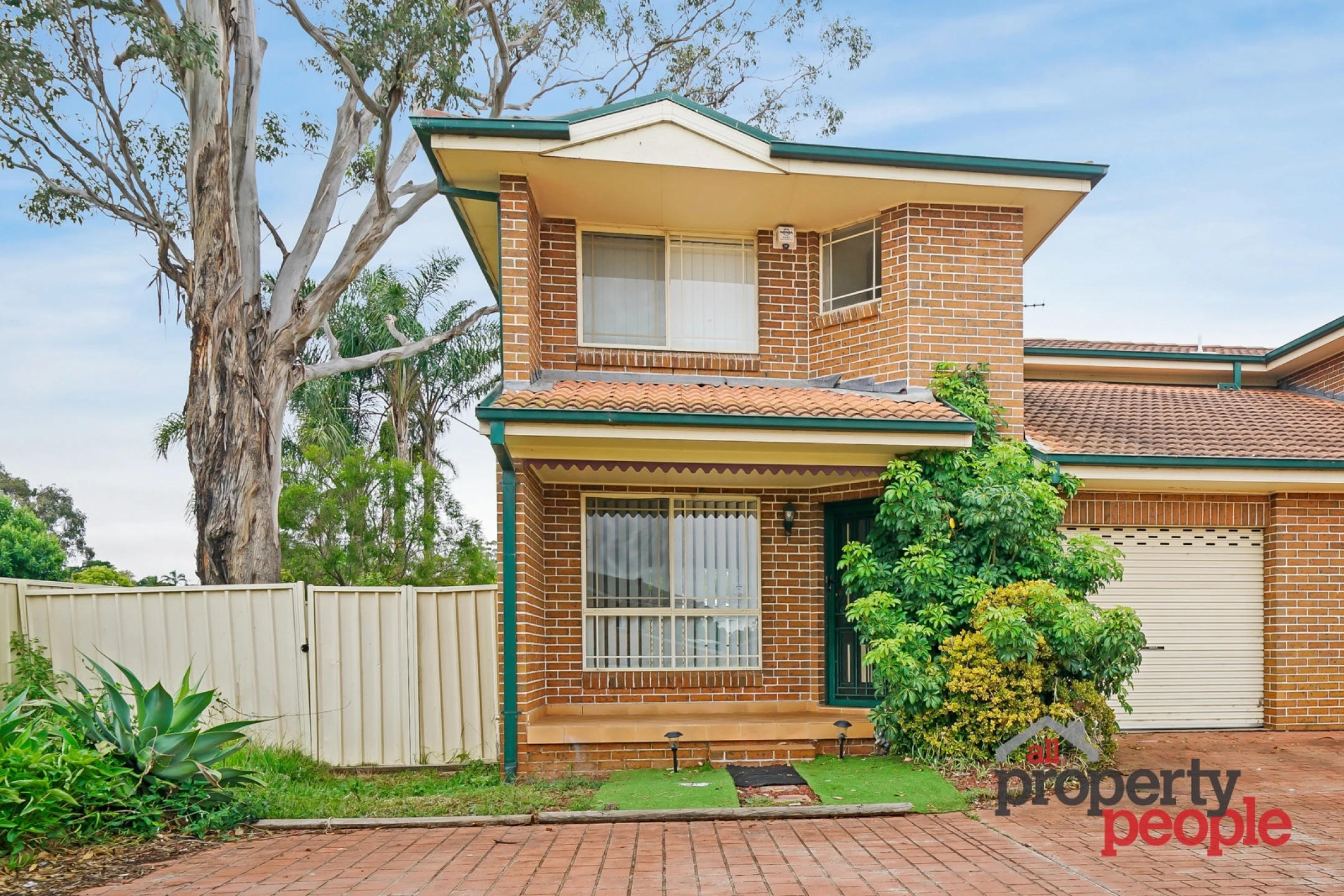 Property enquiry form background image