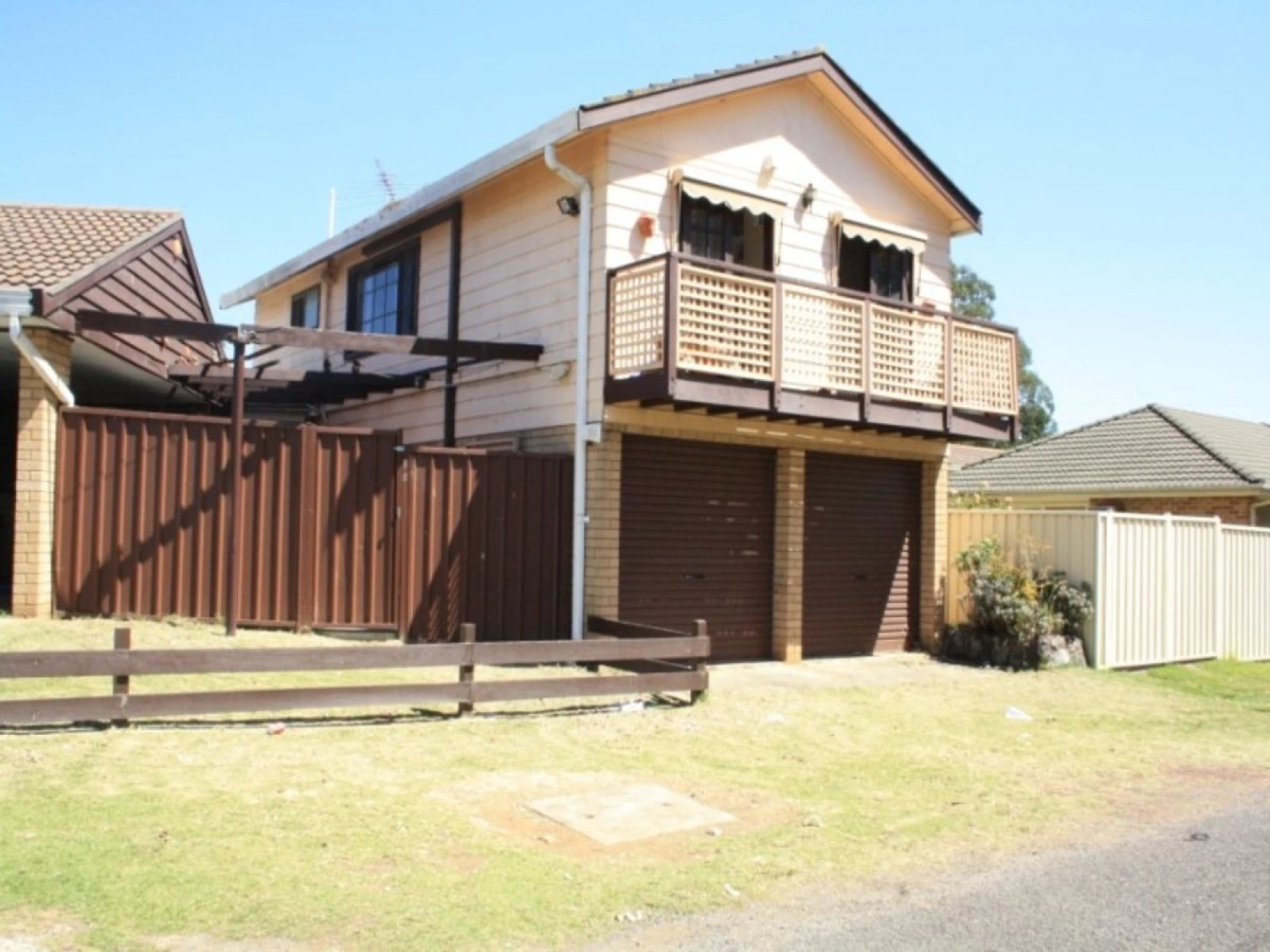 Property enquiry form background image