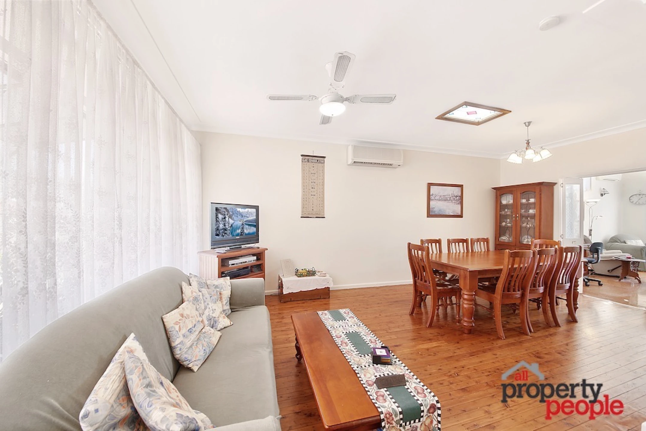 30 English Street, Glenfield NSW 2167, Glenfield - Thumbnail 3