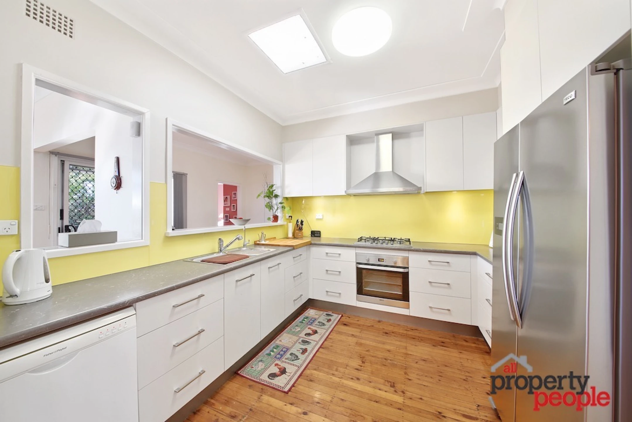 30 English Street, Glenfield NSW 2167, Glenfield - Thumbnail 2