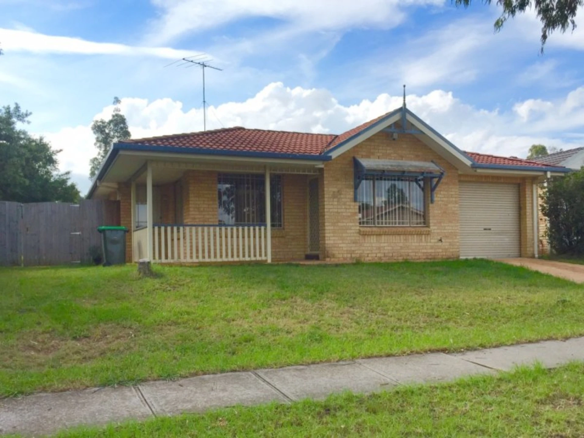 Property enquiry form background image