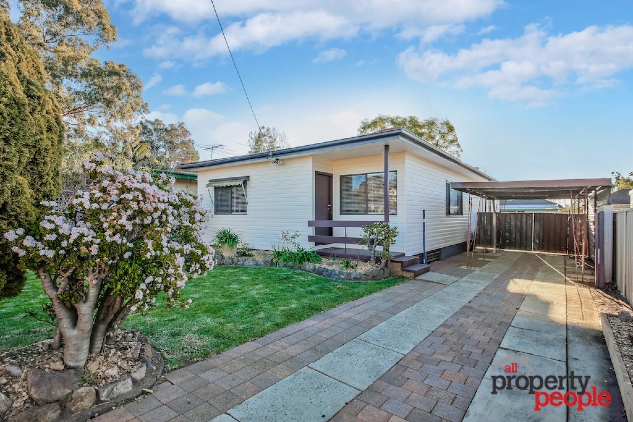 Property enquiry form background image