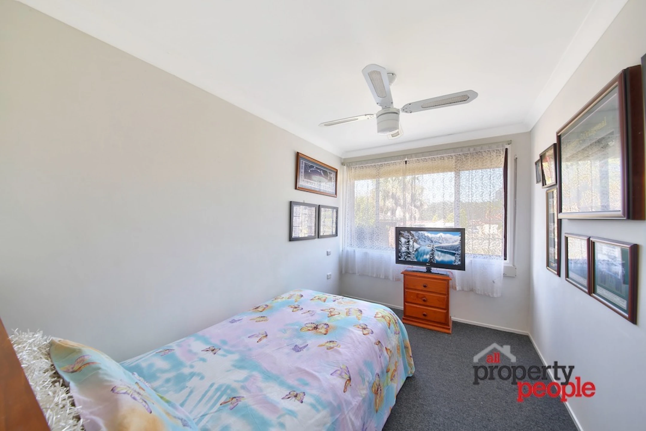 24 Gentian Avenue, Macquarie Fields NSW 2564, Macquarie Fields - Thumbnail 7