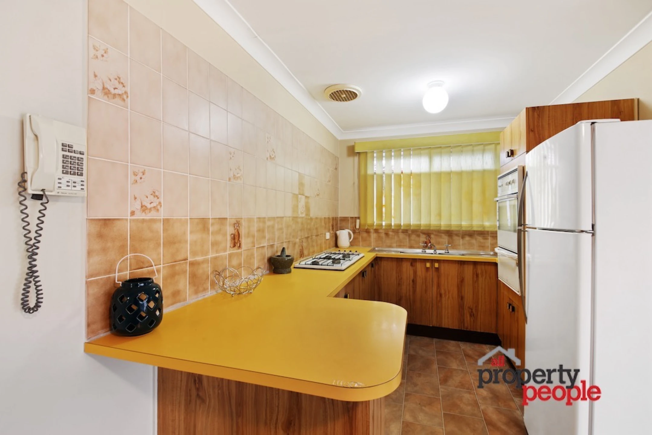 37 Adrian Street, Macquarie Fields NSW 2564, Macquarie Fields - Thumbnail 3