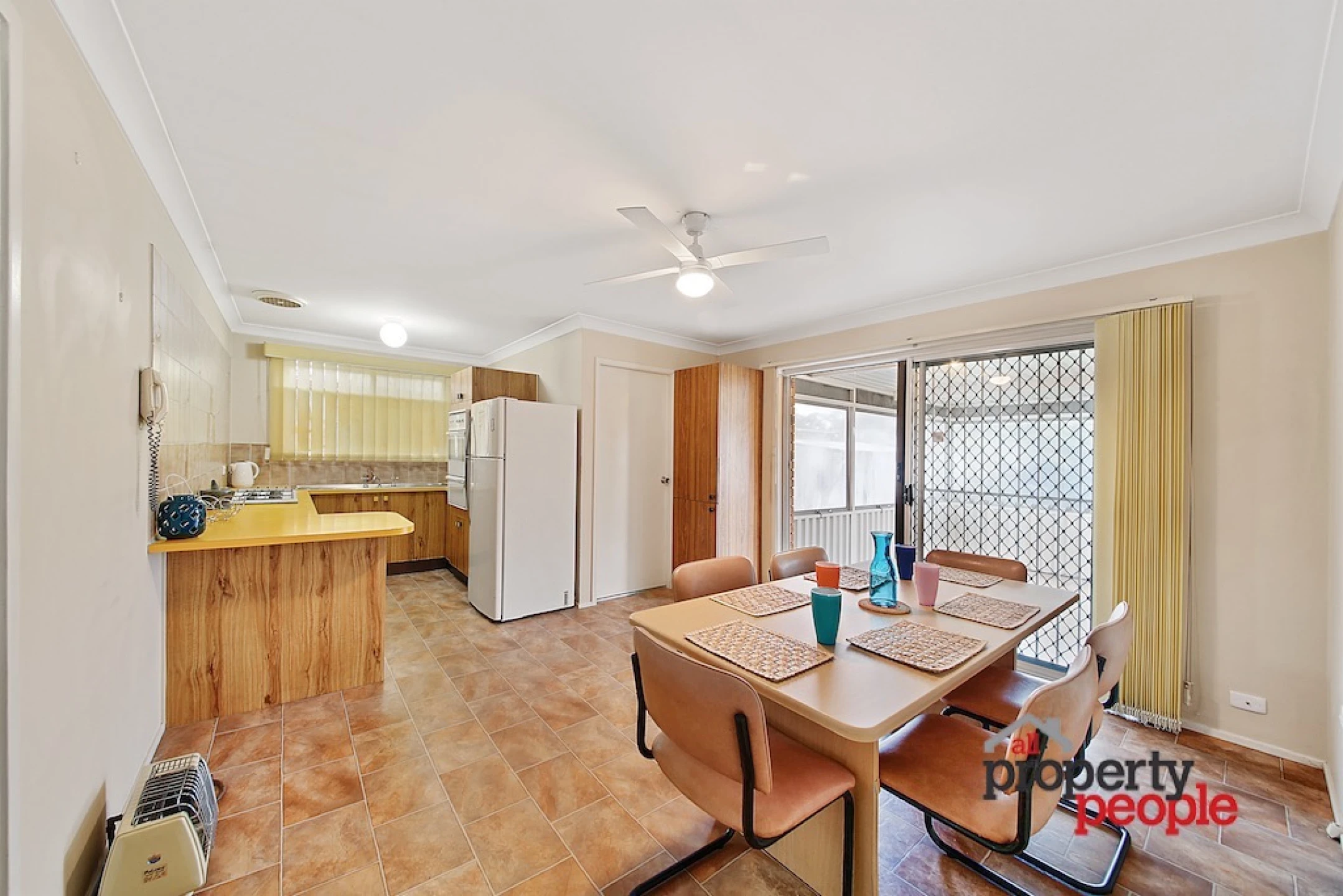 37 Adrian Street, Macquarie Fields NSW 2564, Macquarie Fields - Thumbnail 4