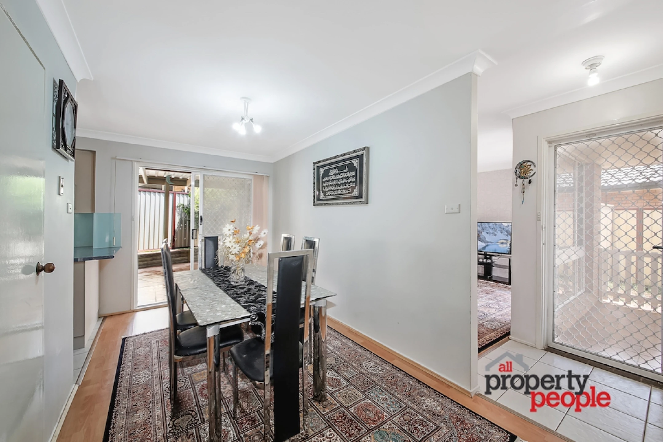 22 Gentian Avenue, Macquarie Fields NSW 2564, Macquarie Fields - Thumbnail 4