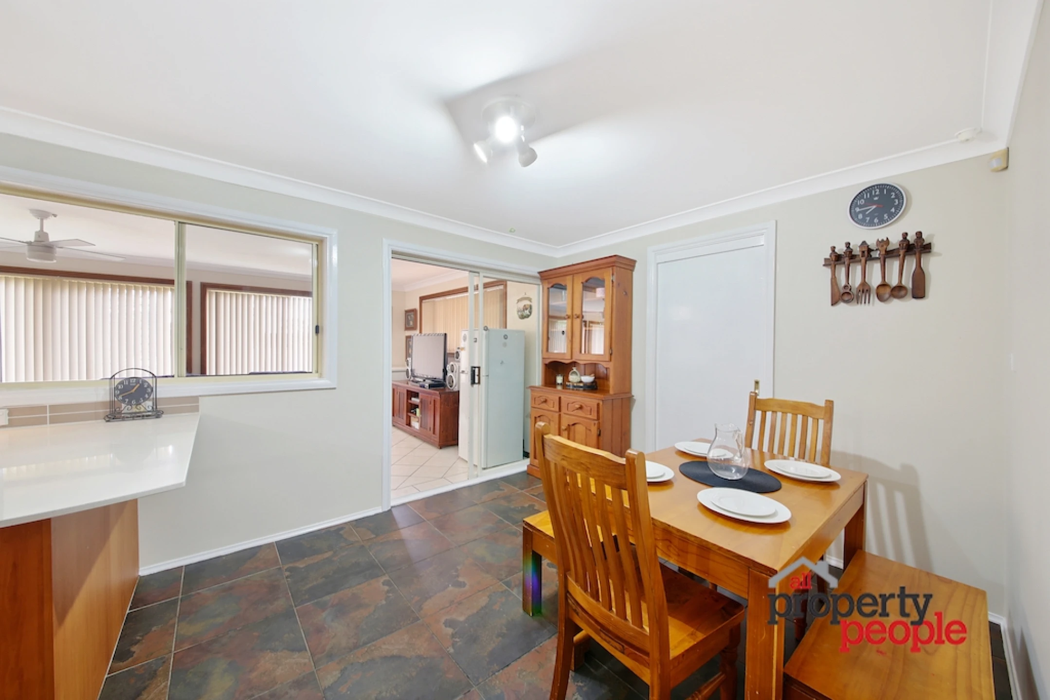 112 Trobriand Crescent, Glenfield NSW 2167, Glenfield - Thumbnail 7