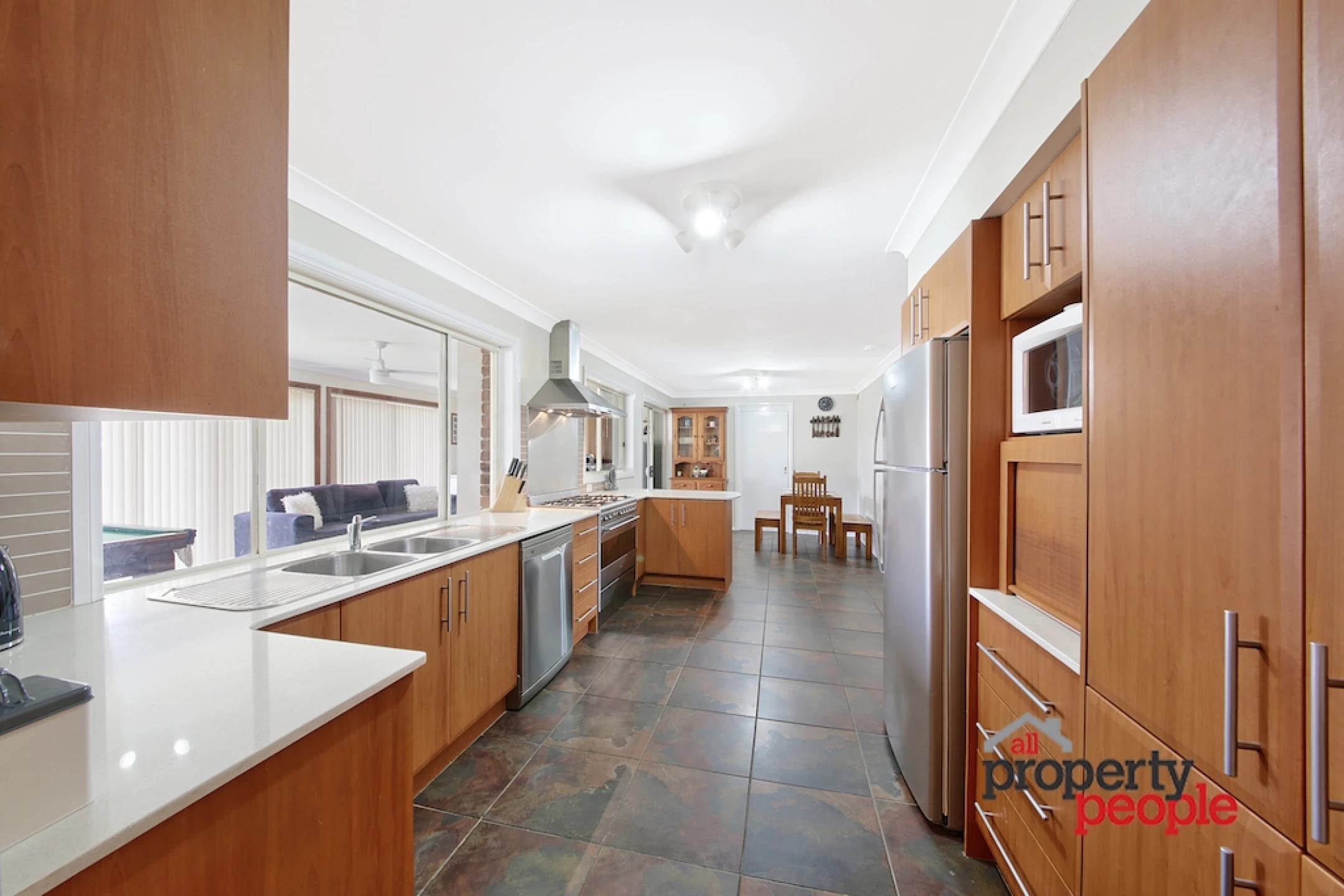 112 Trobriand Crescent, Glenfield NSW 2167, Glenfield - Thumbnail 2