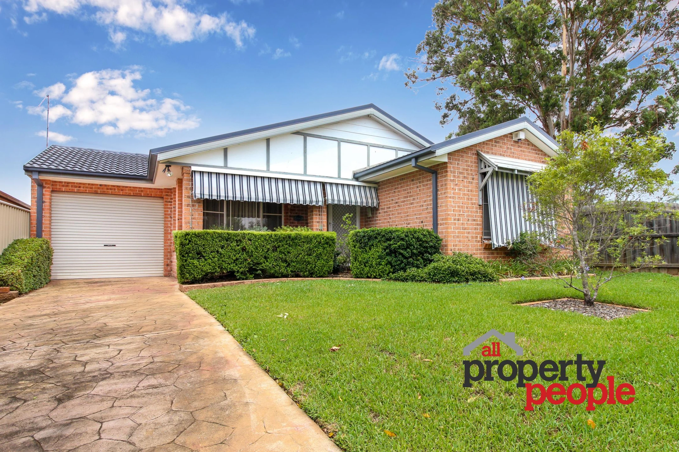 Property enquiry form background image