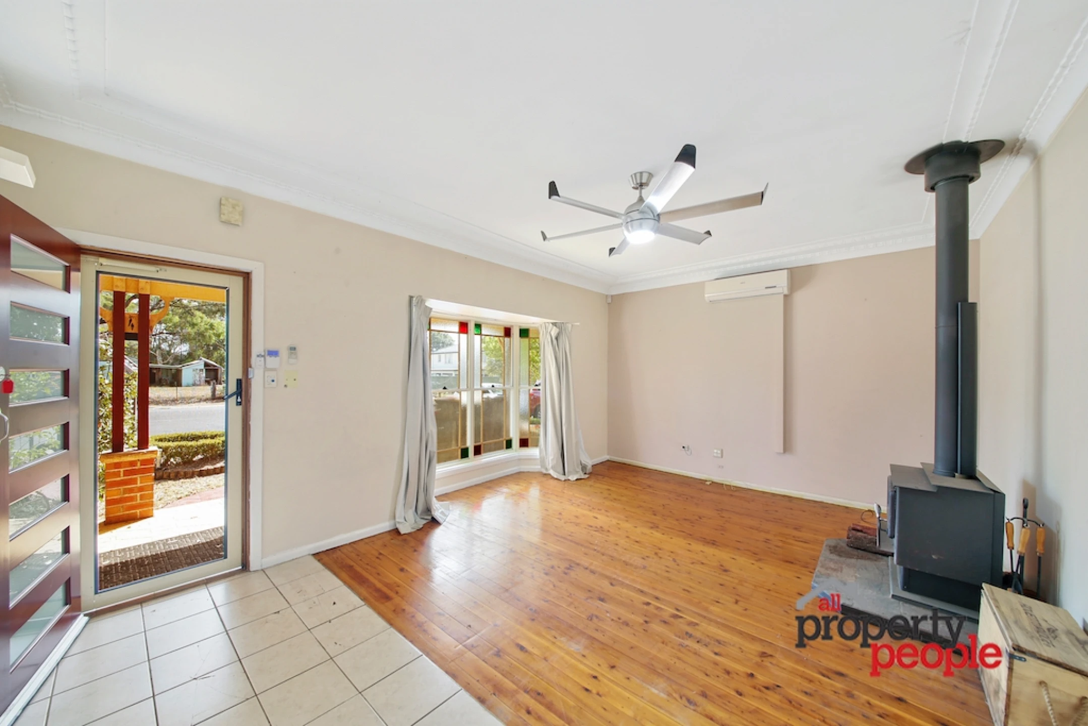 4 Flint Street, Ingleburn NSW 2565, Ingleburn - Thumbnail 3