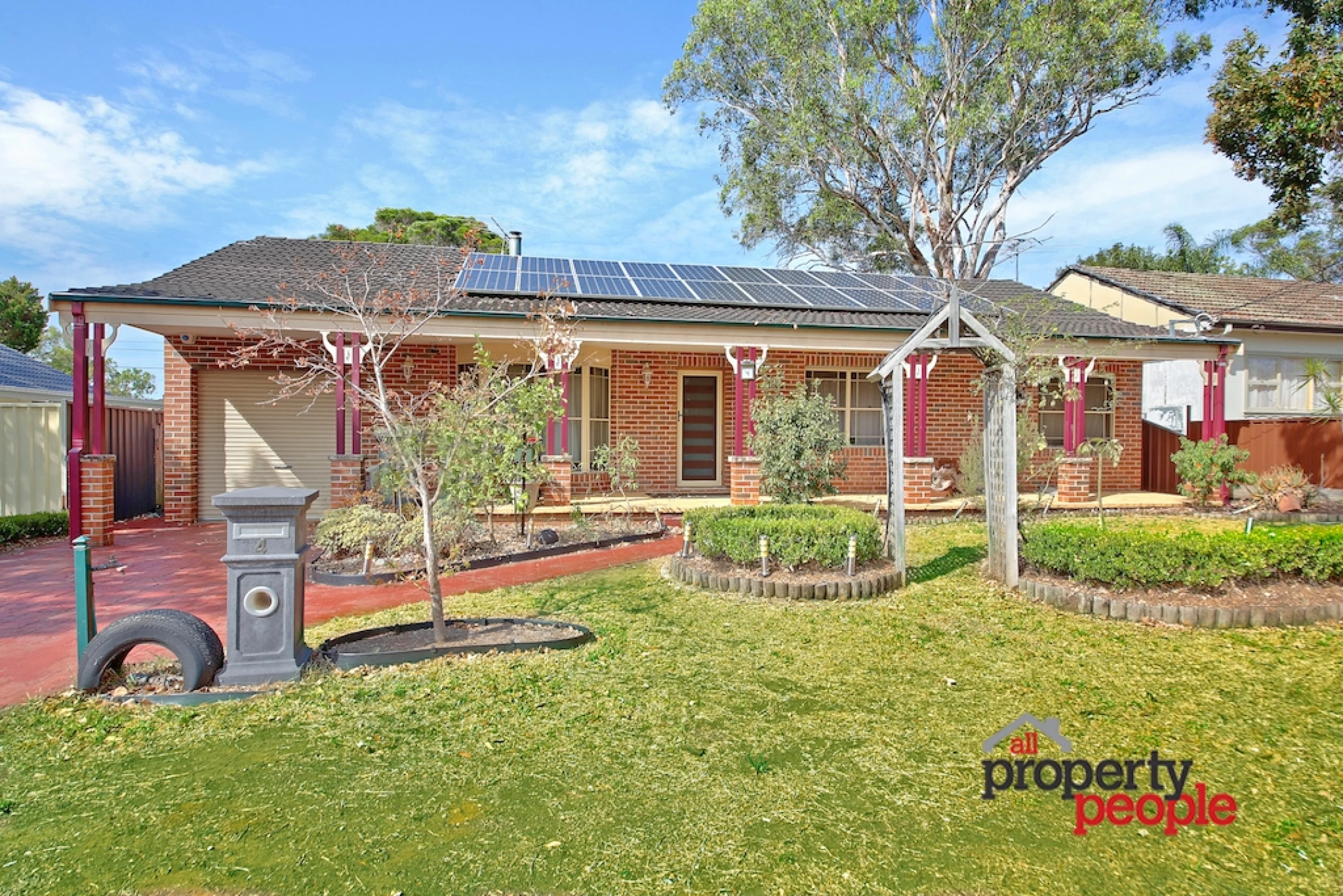 Property enquiry form background image