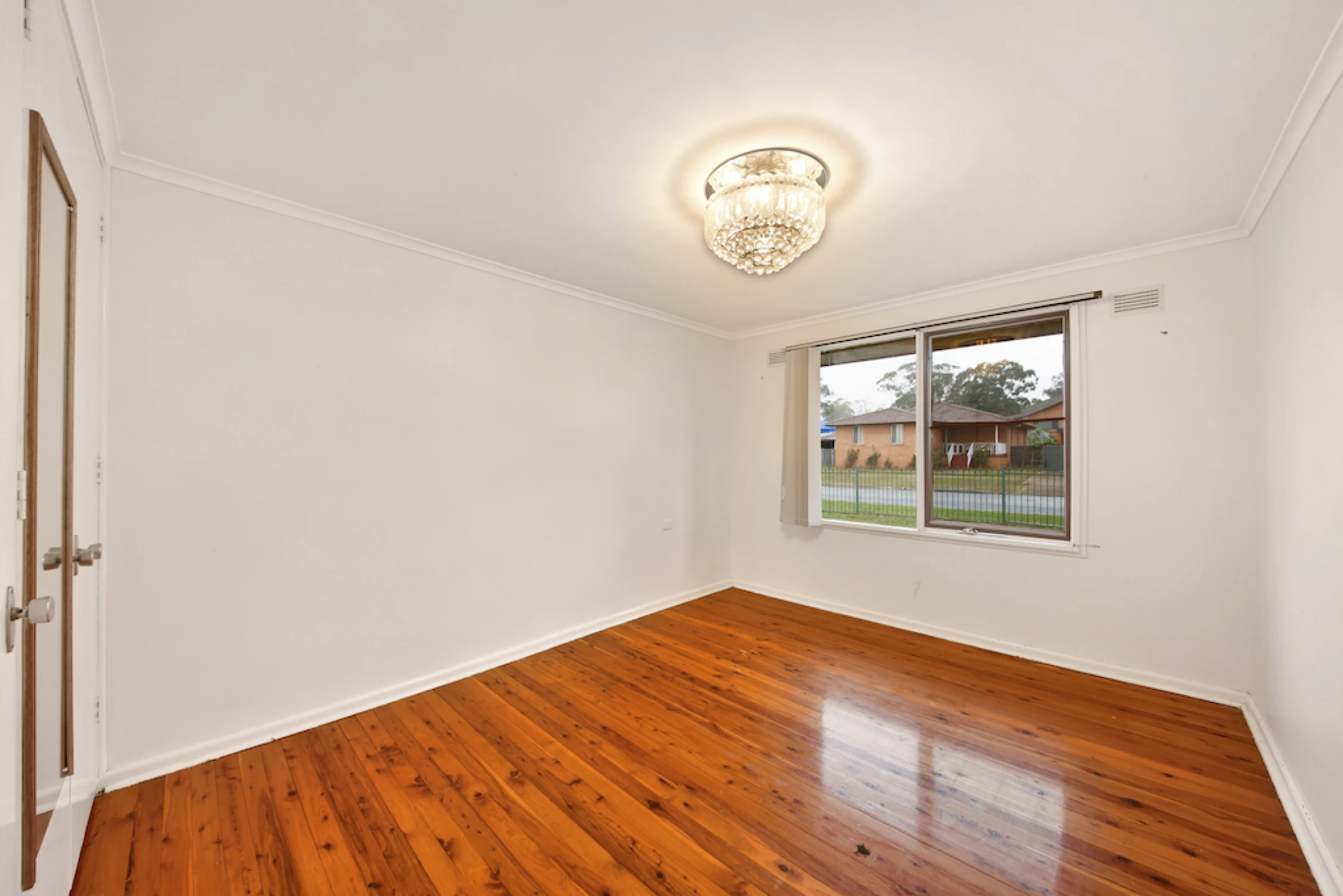 6 Pardalote Street, Ingleburn NSW 2565, Ingleburn - Thumbnail 5