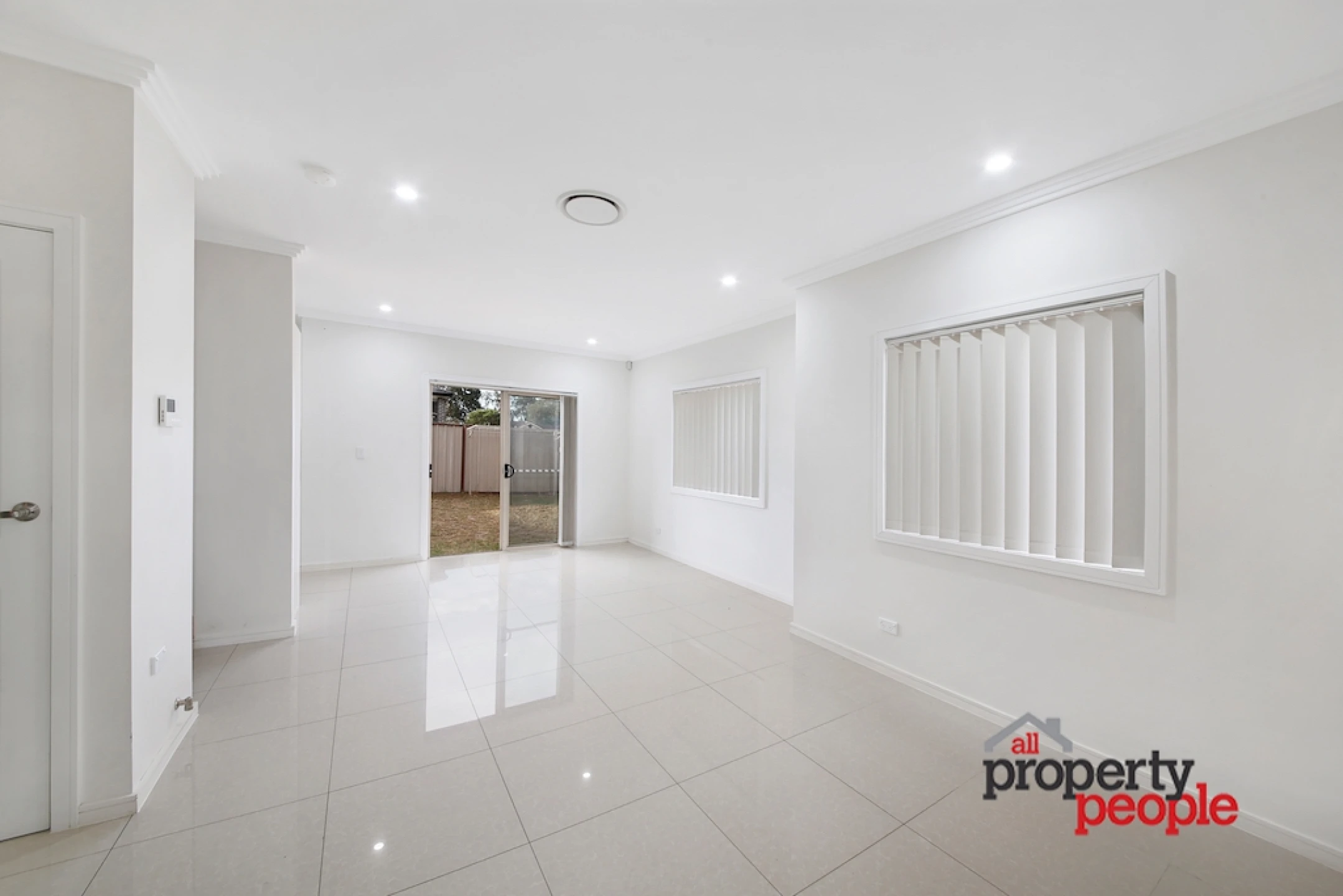 4 / 16 Groundsel Avenue, Macquarie Fields NSW 2564, Macquarie Fields - Thumbnail 5