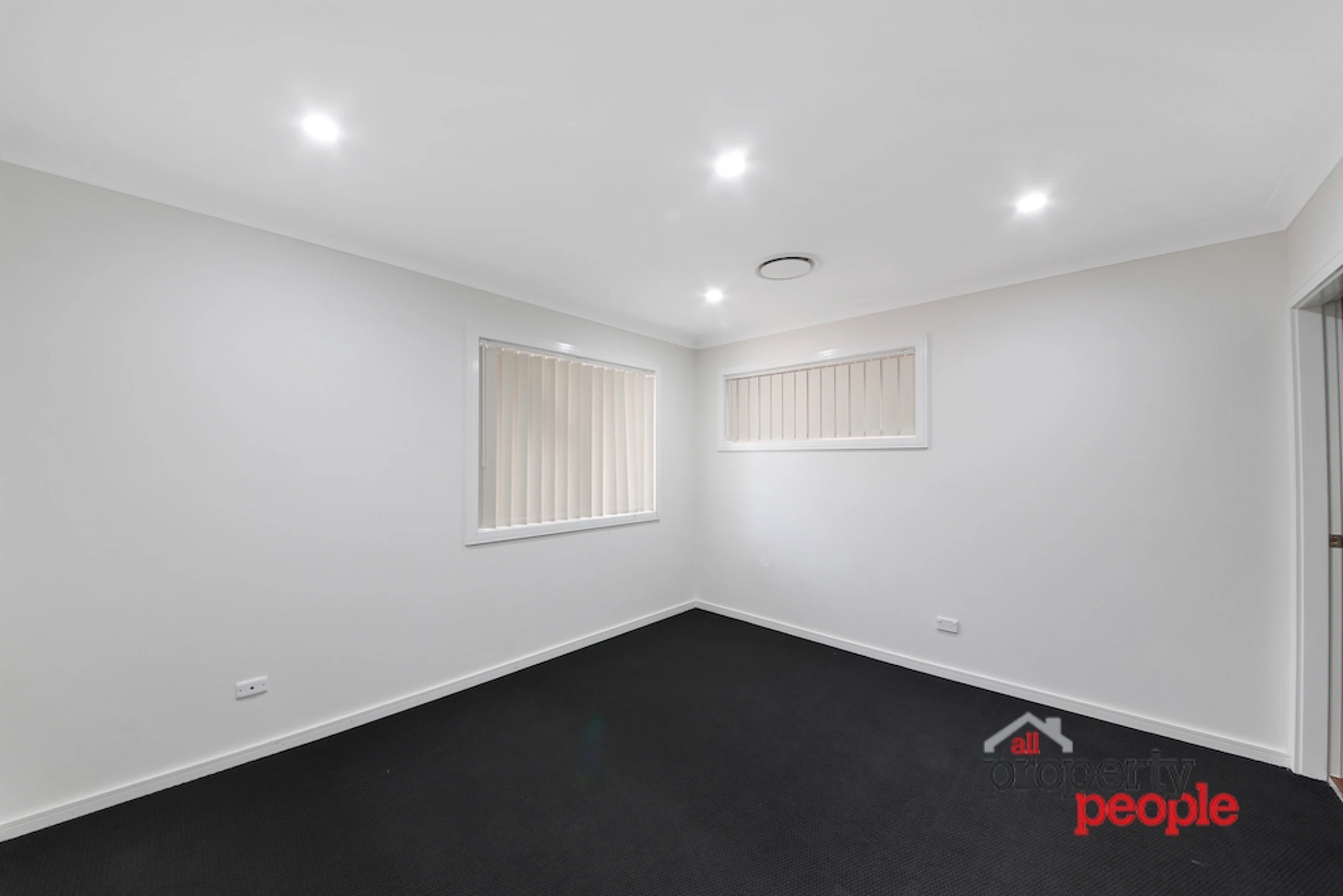 4 / 16 Groundsel Avenue, Macquarie Fields NSW 2564, Macquarie Fields - Thumbnail 6