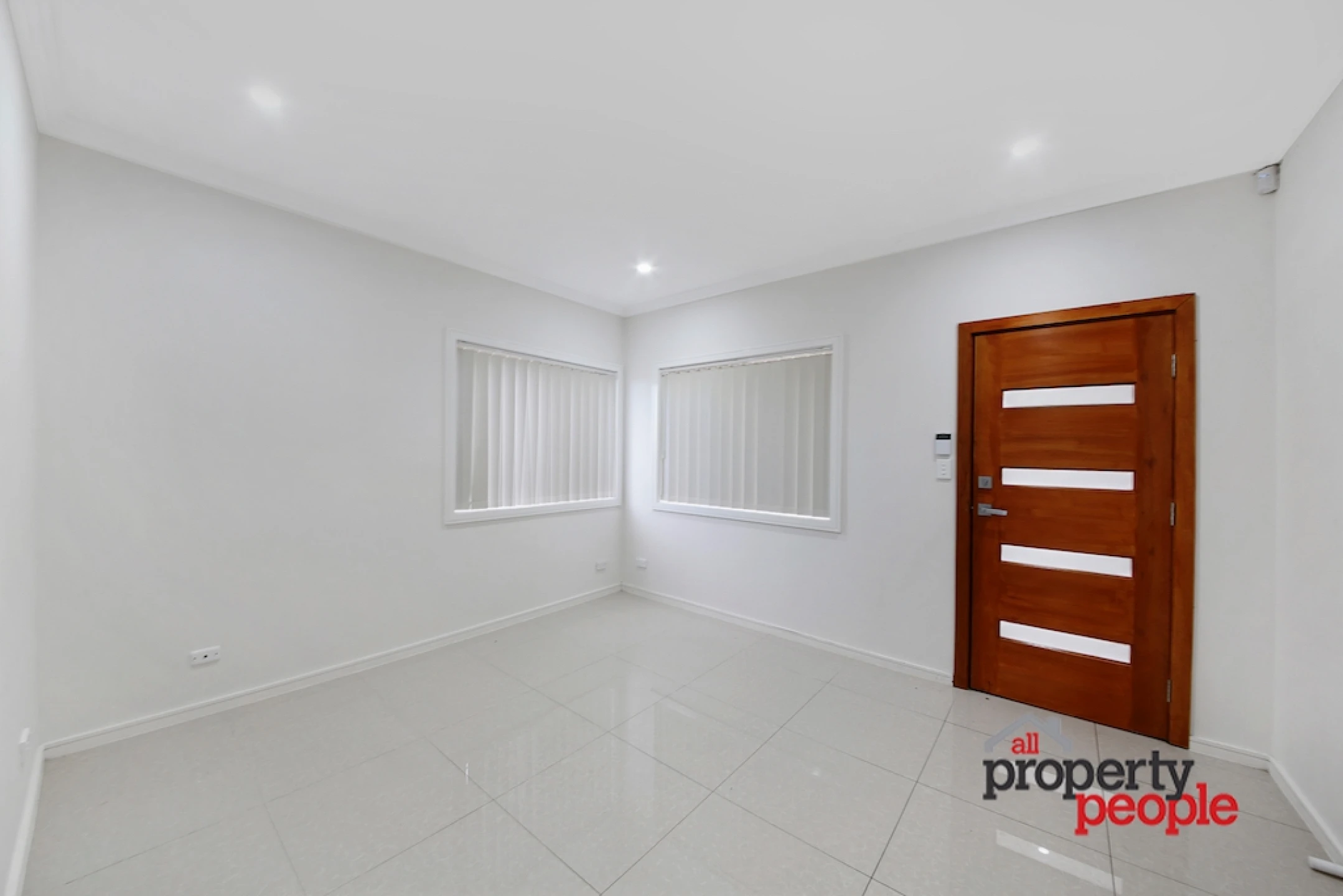 4 / 16 Groundsel Avenue, Macquarie Fields NSW 2564, Macquarie Fields - Thumbnail 4