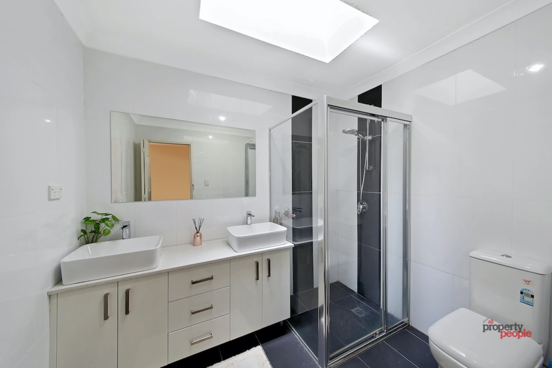 22 Fuchsia Crescent, Macquarie Fields NSW 2564, Macquarie Fields - Thumbnail 7
