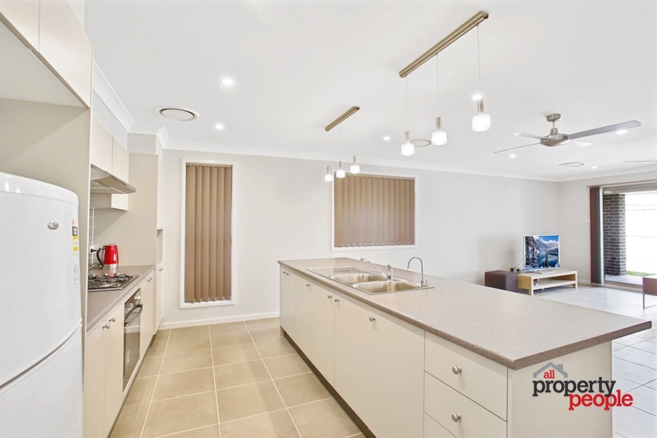 7 Gallipoli Drive, Edmondson Park NSW 2174, Edmondson Park - Thumbnail 2