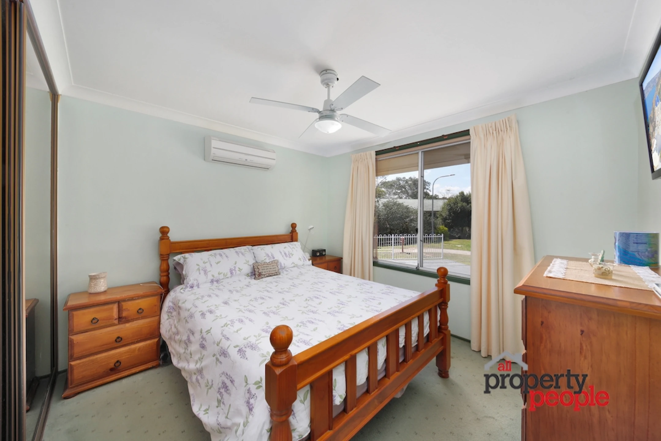 11 Correa Place, Macquarie Fields NSW 2564, Macquarie Fields - Thumbnail 7