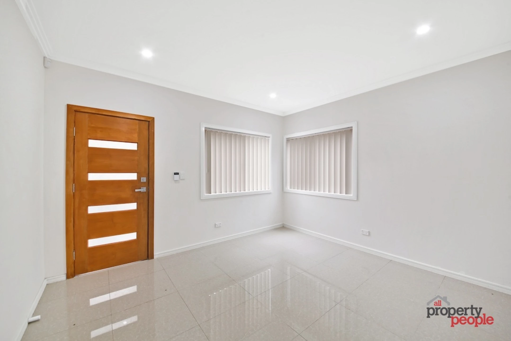 3 / 16 Groundsel Avenue, Macquarie Fields NSW 2564, Macquarie Fields - Thumbnail 3