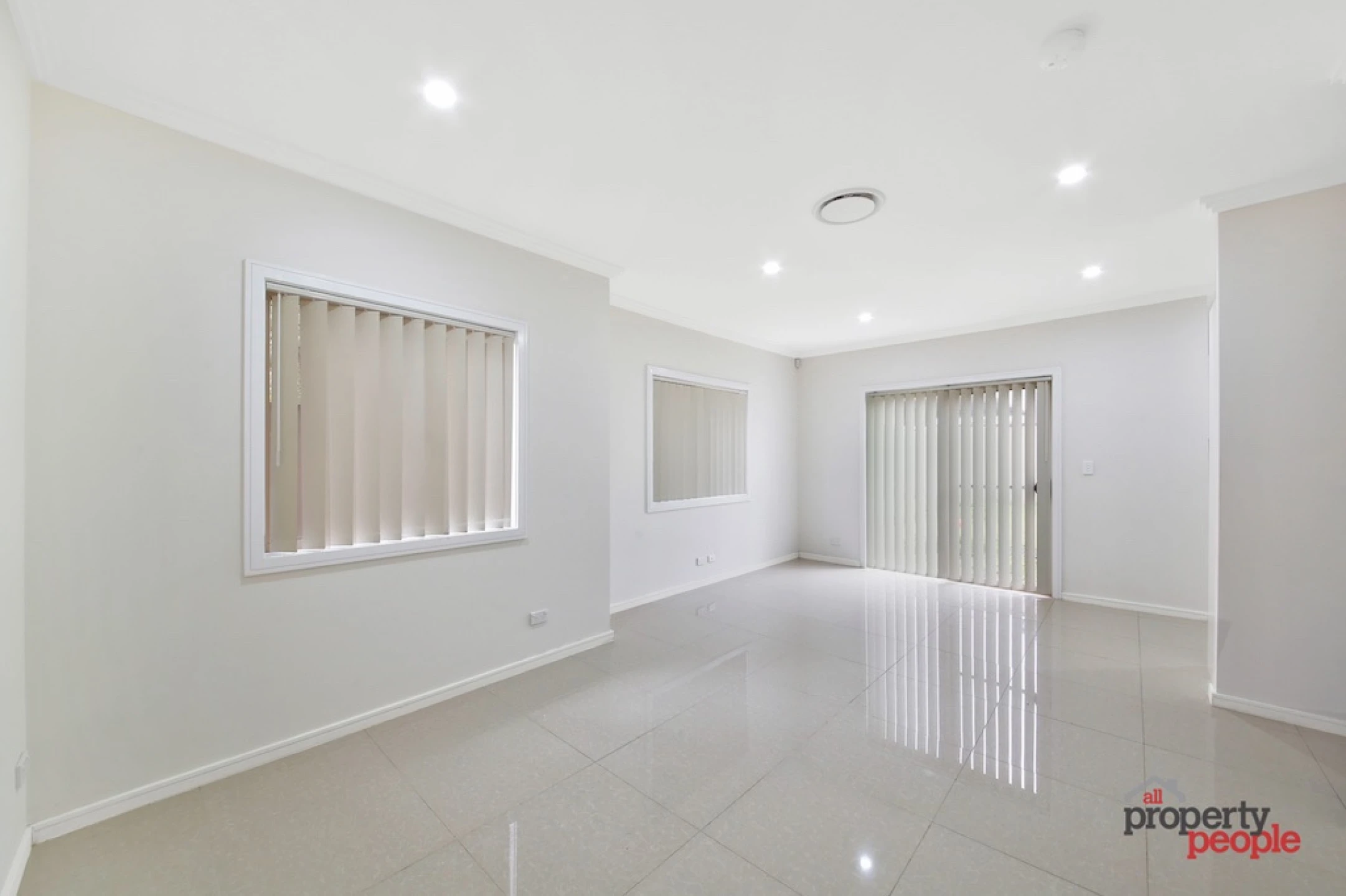 3 / 16 Groundsel Avenue, Macquarie Fields NSW 2564, Macquarie Fields - Thumbnail 4