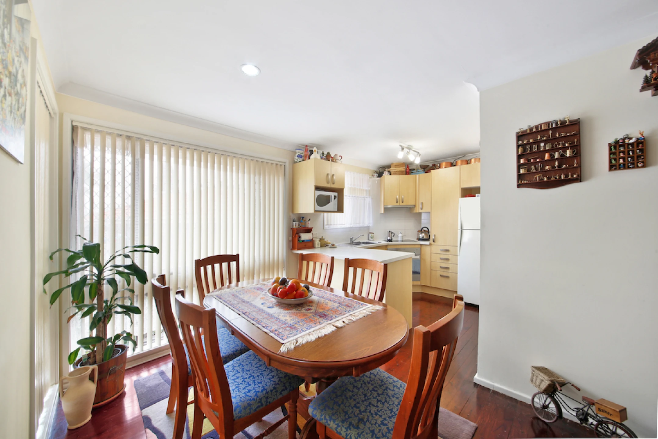 39 Fuchsia Crescent, Macquarie Fields NSW 2564, Macquarie Fields - Thumbnail 3