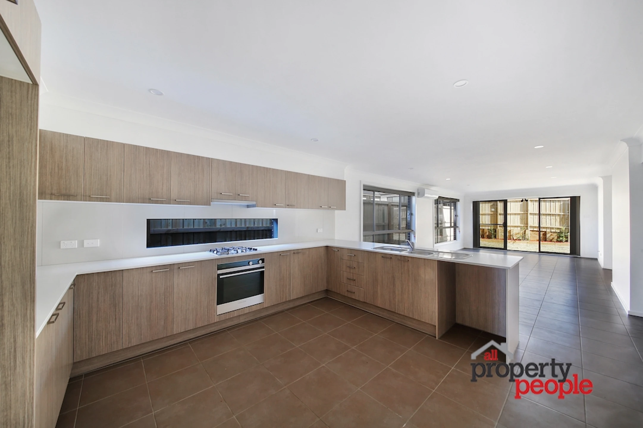 68 Dalmatia Avenue, Edmondson Park NSW 2174, Edmondson Park - Thumbnail 2