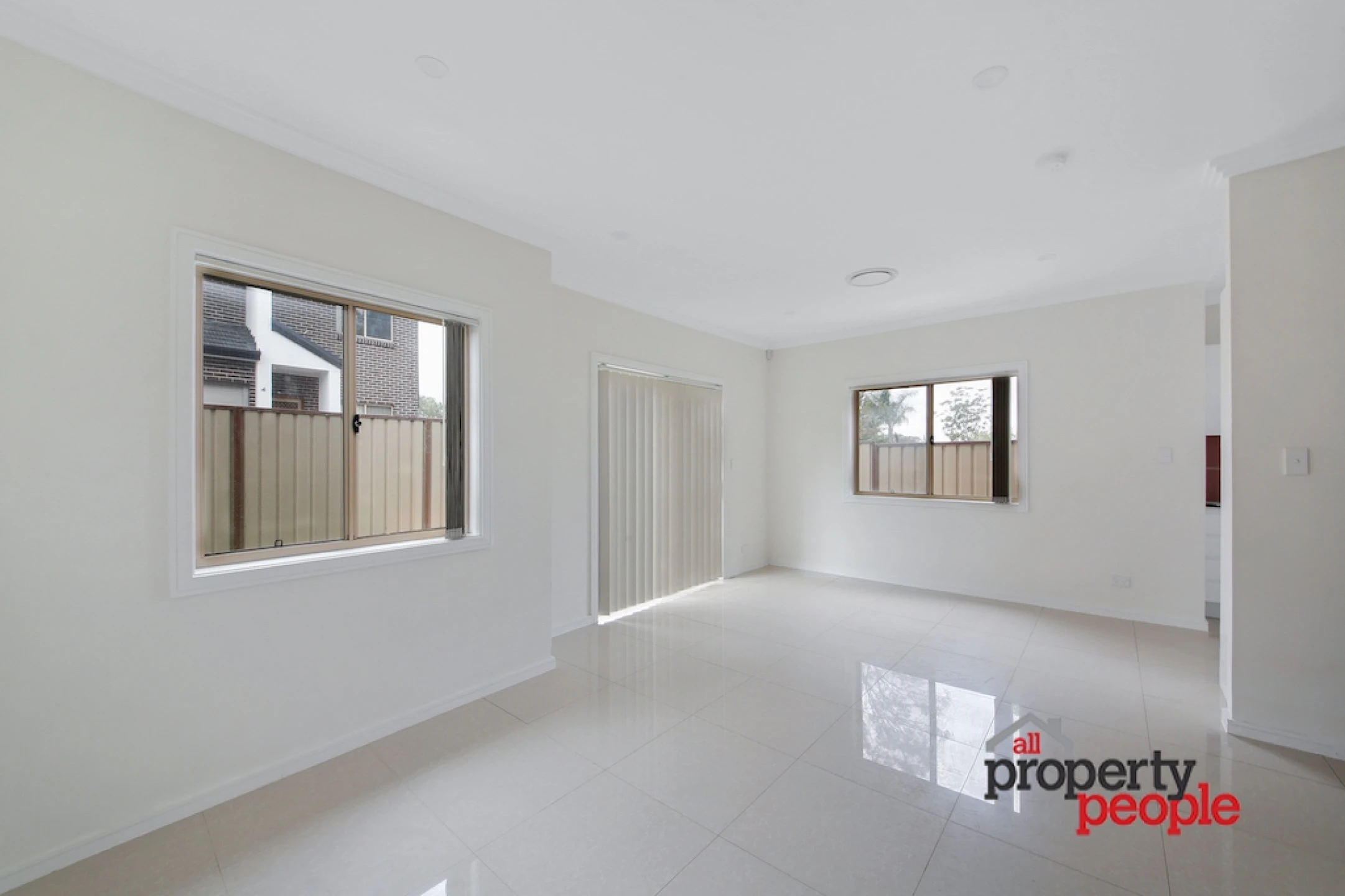 2 / 16 Groundsel Avenue, Macquarie Fields NSW 2564, Macquarie Fields - Thumbnail 5