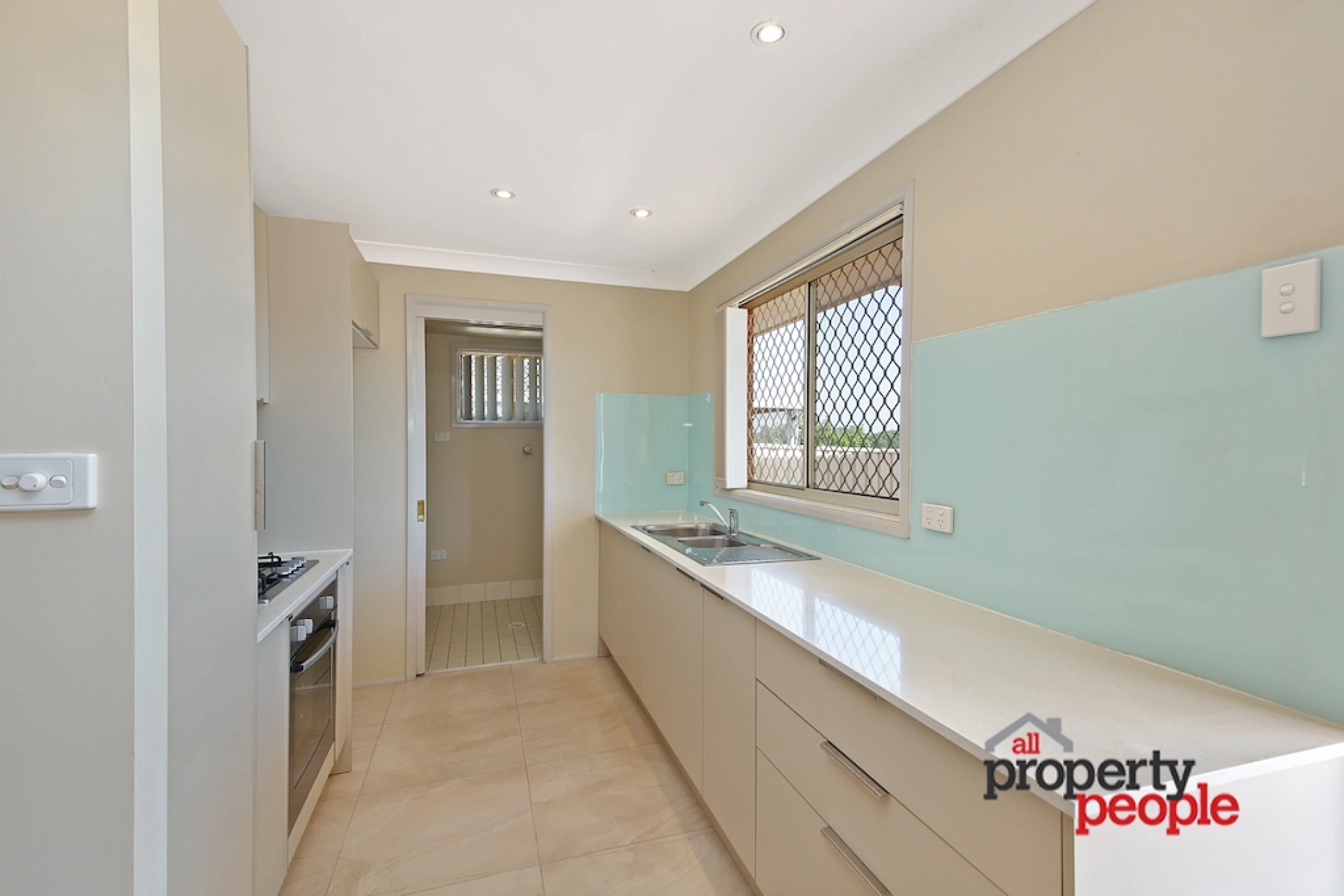 64 Victoria Road, MACQUARIE FIELDS NSW 2564, Macquarie Fields - Thumbnail 3