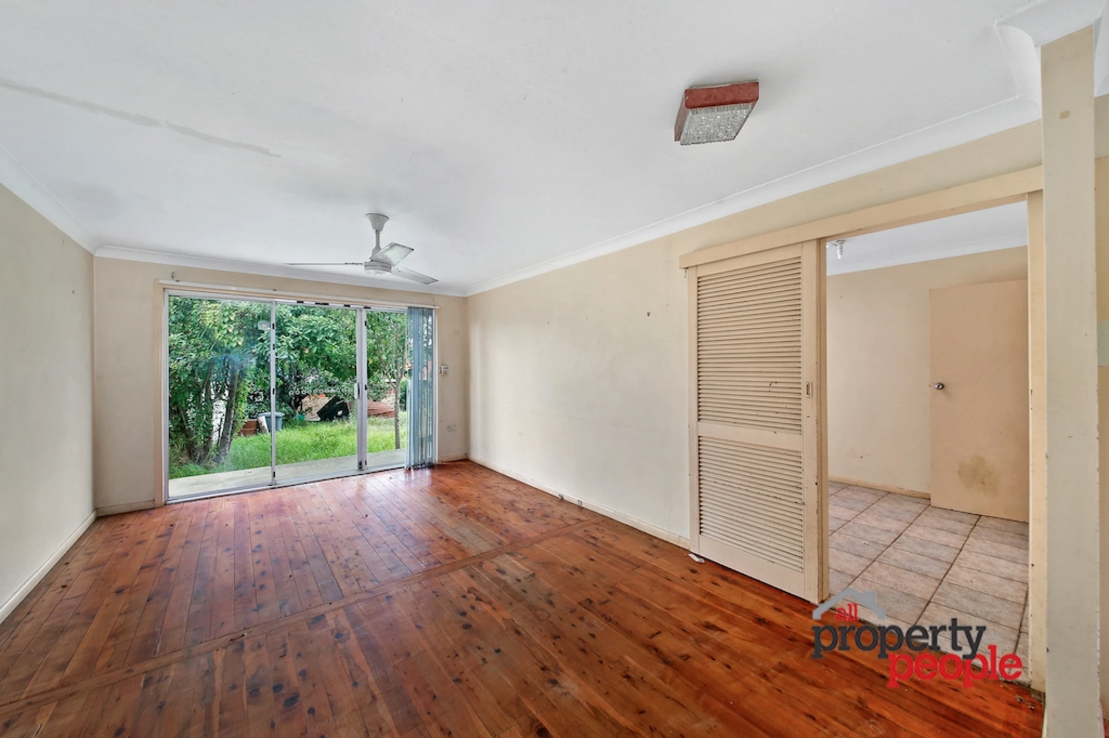 32 Harvey Street, Macquarie Fields NSW 2564, Macquarie Fields - Thumbnail 3