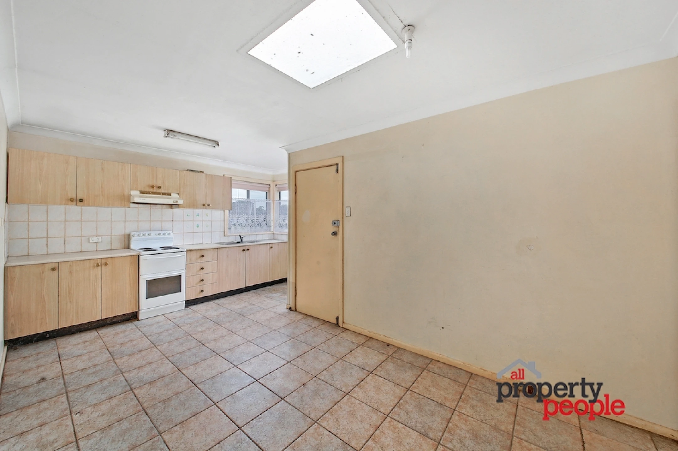 32 Harvey Street, Macquarie Fields NSW 2564, Macquarie Fields - Thumbnail 2
