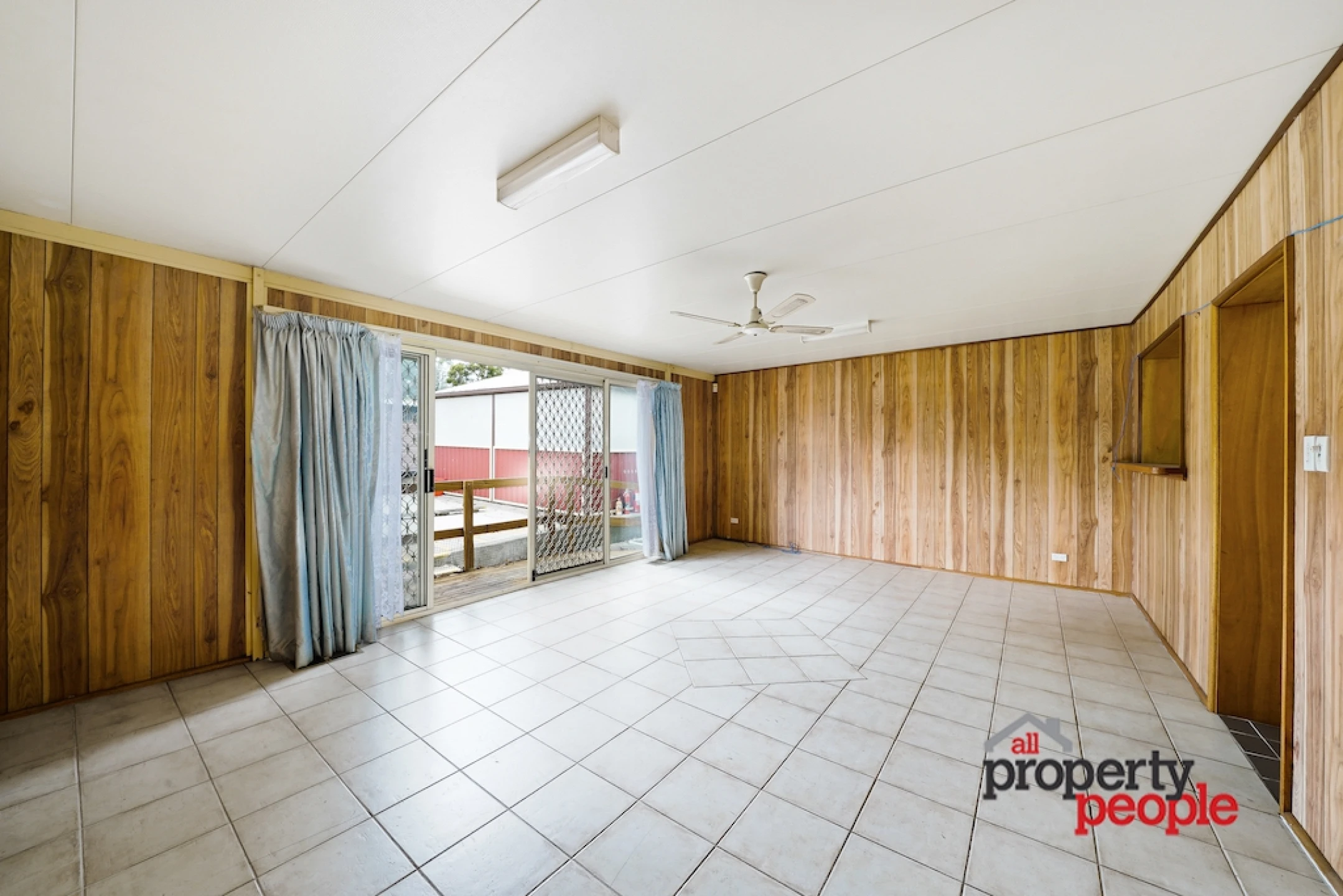 41 Clifford Crescent, Ingleburn NSW 2565, Ingleburn - Thumbnail 3