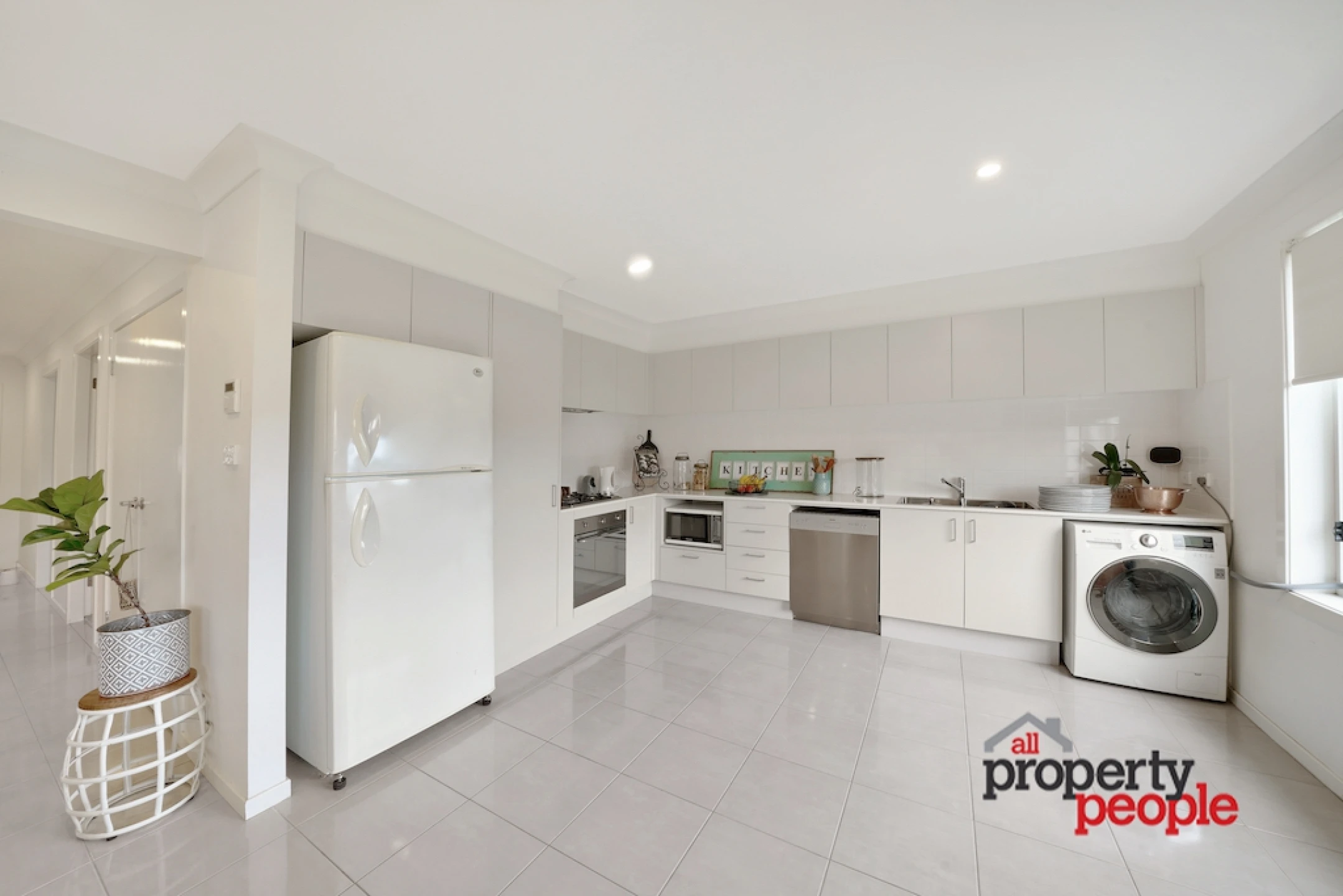 9 Highland Close, Macquarie Links NSW 2565, Macquarie Links - Thumbnail 5