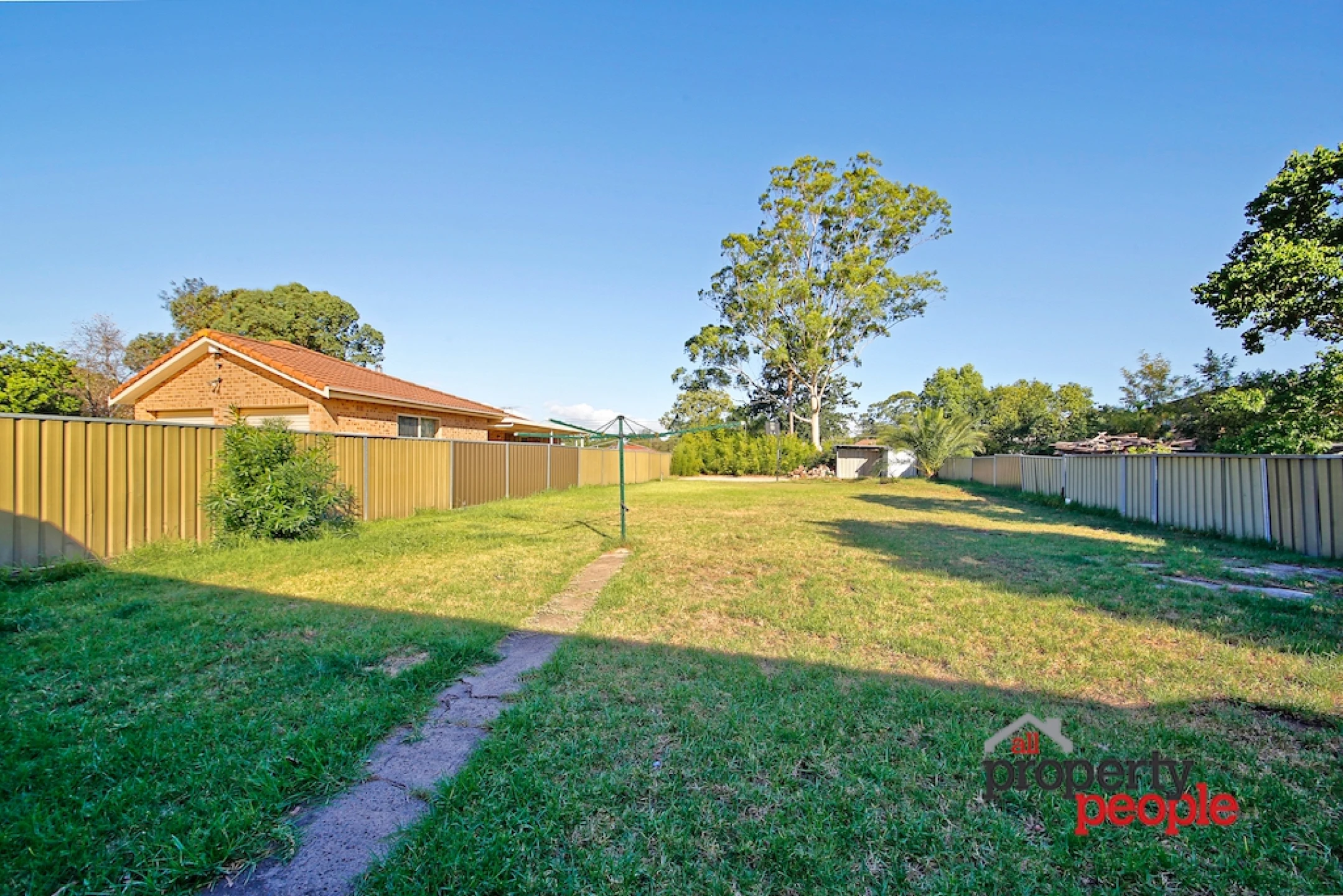22-24 Waratah Crescent, MACQUARIE FIELDS NSW 2564, Macquarie Fields - Thumbnail 4