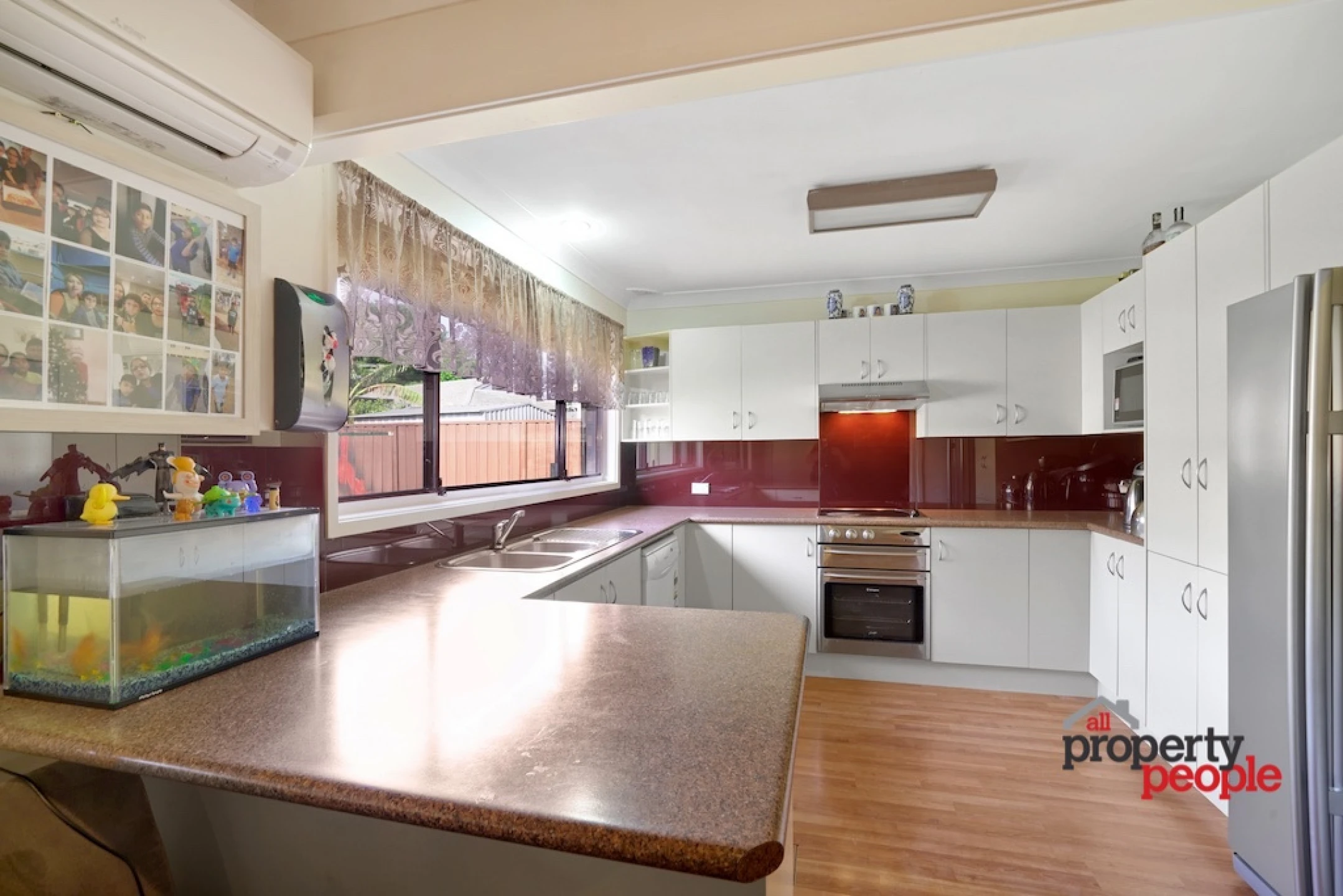 3 Thorne Place, Ingleburn NSW 2565, Ingleburn - Thumbnail 2