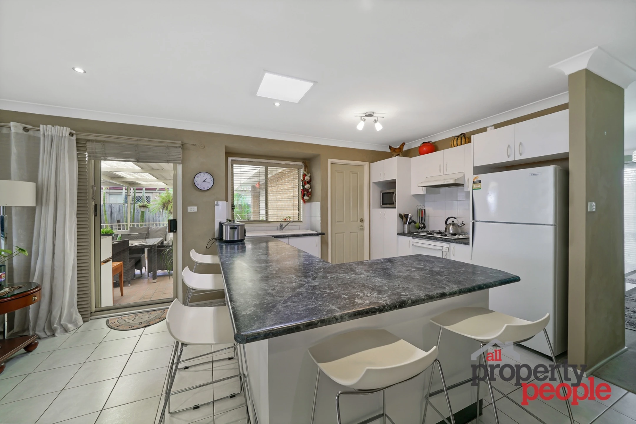 7 Tuross Close, Prestons NSW 2170, Prestons - Thumbnail 3