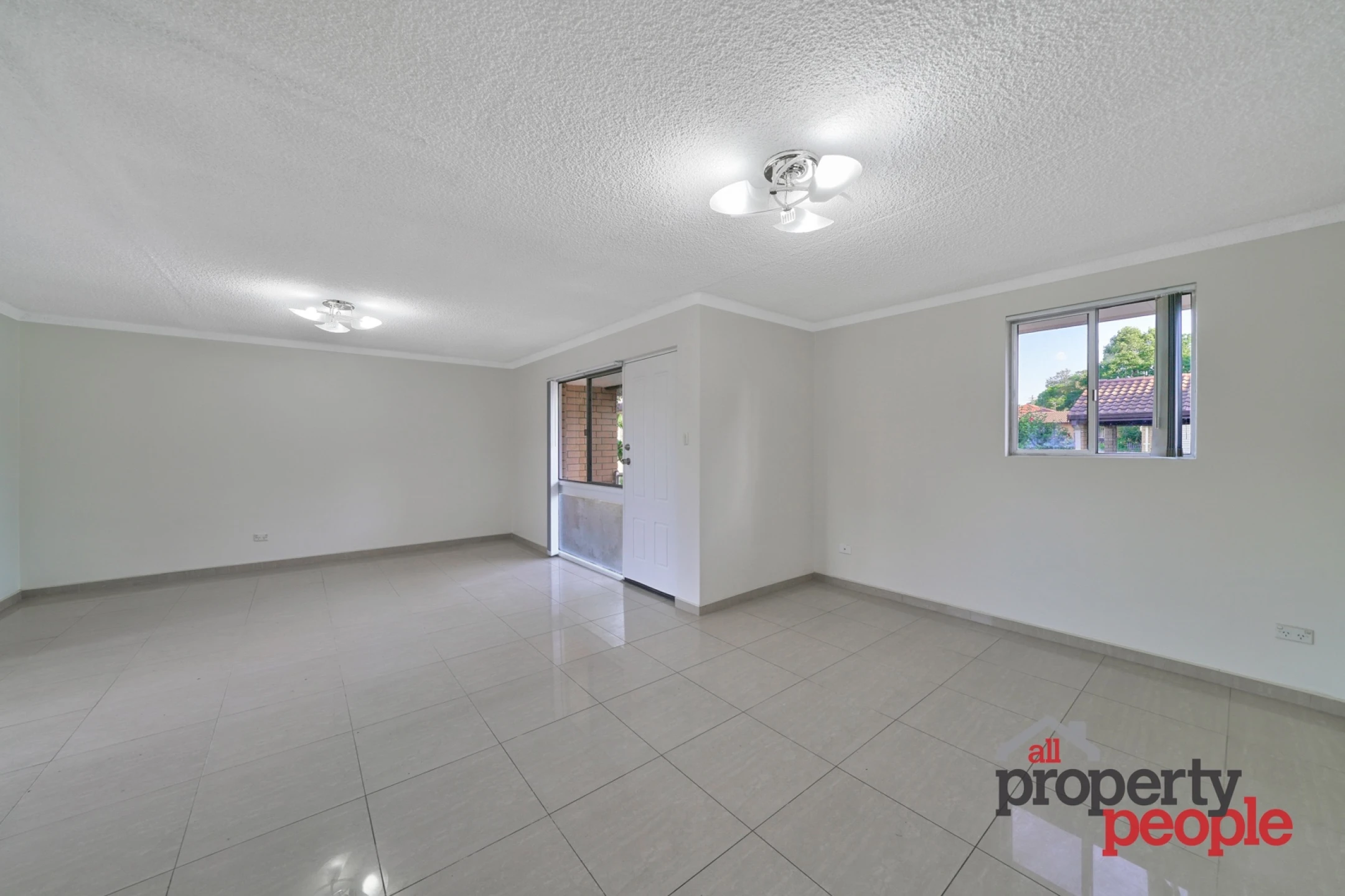 9 / 10 Atchison Road, Macquarie Fields NSW 2564, Macquarie Fields - Thumbnail 4