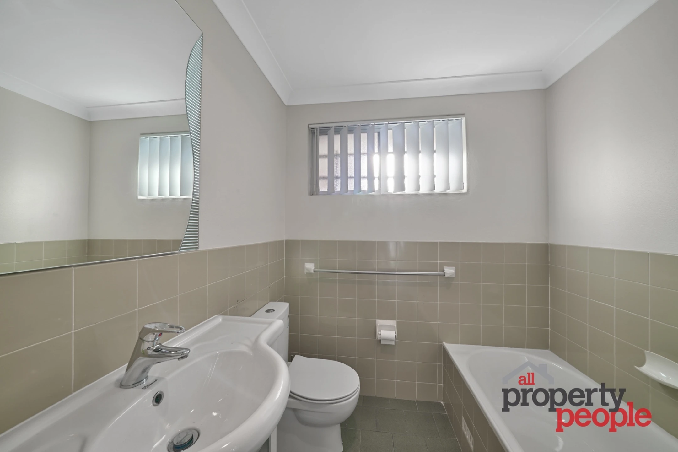 9 / 10 Atchison Road, Macquarie Fields NSW 2564, Macquarie Fields - Thumbnail 6