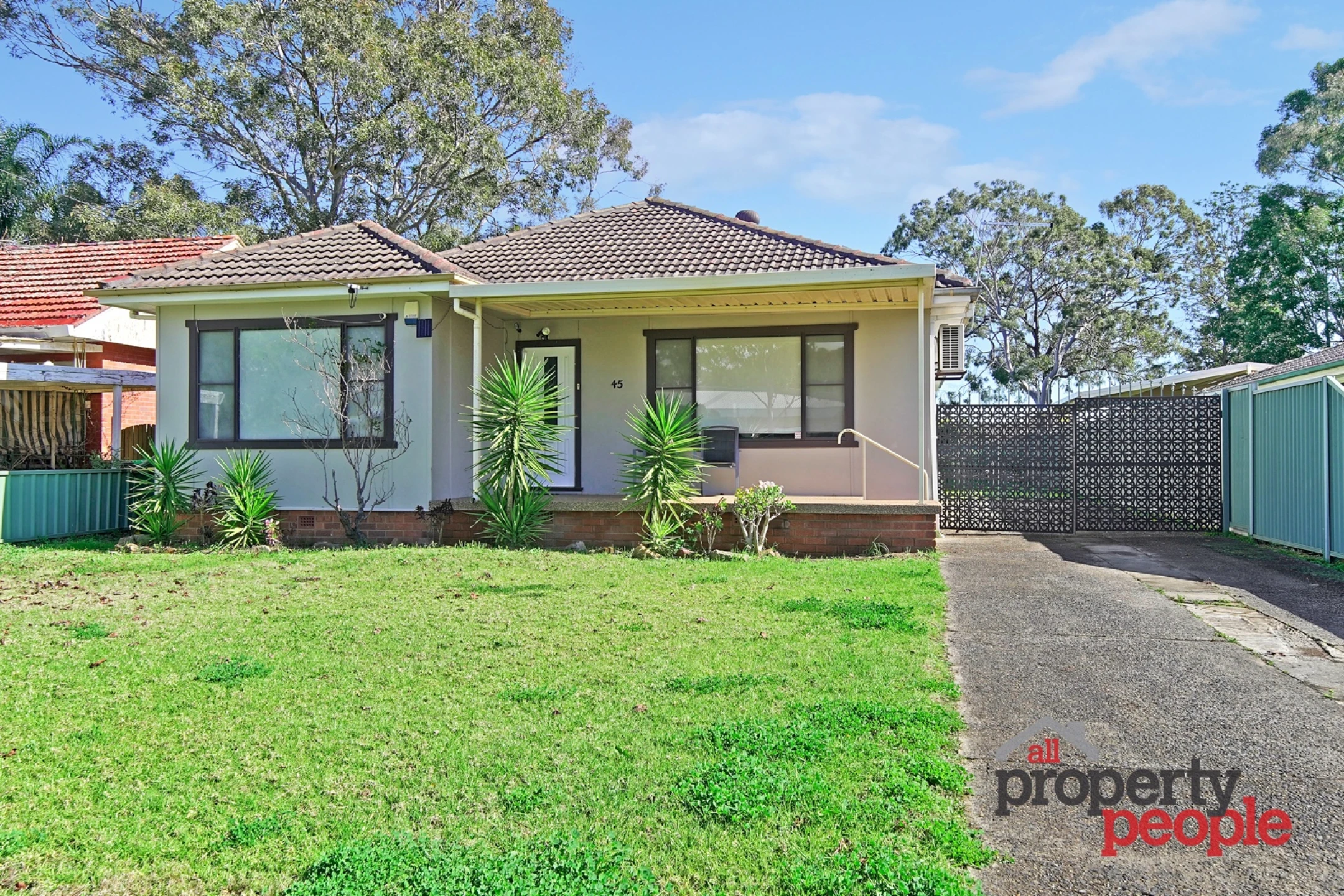 Property enquiry form background image