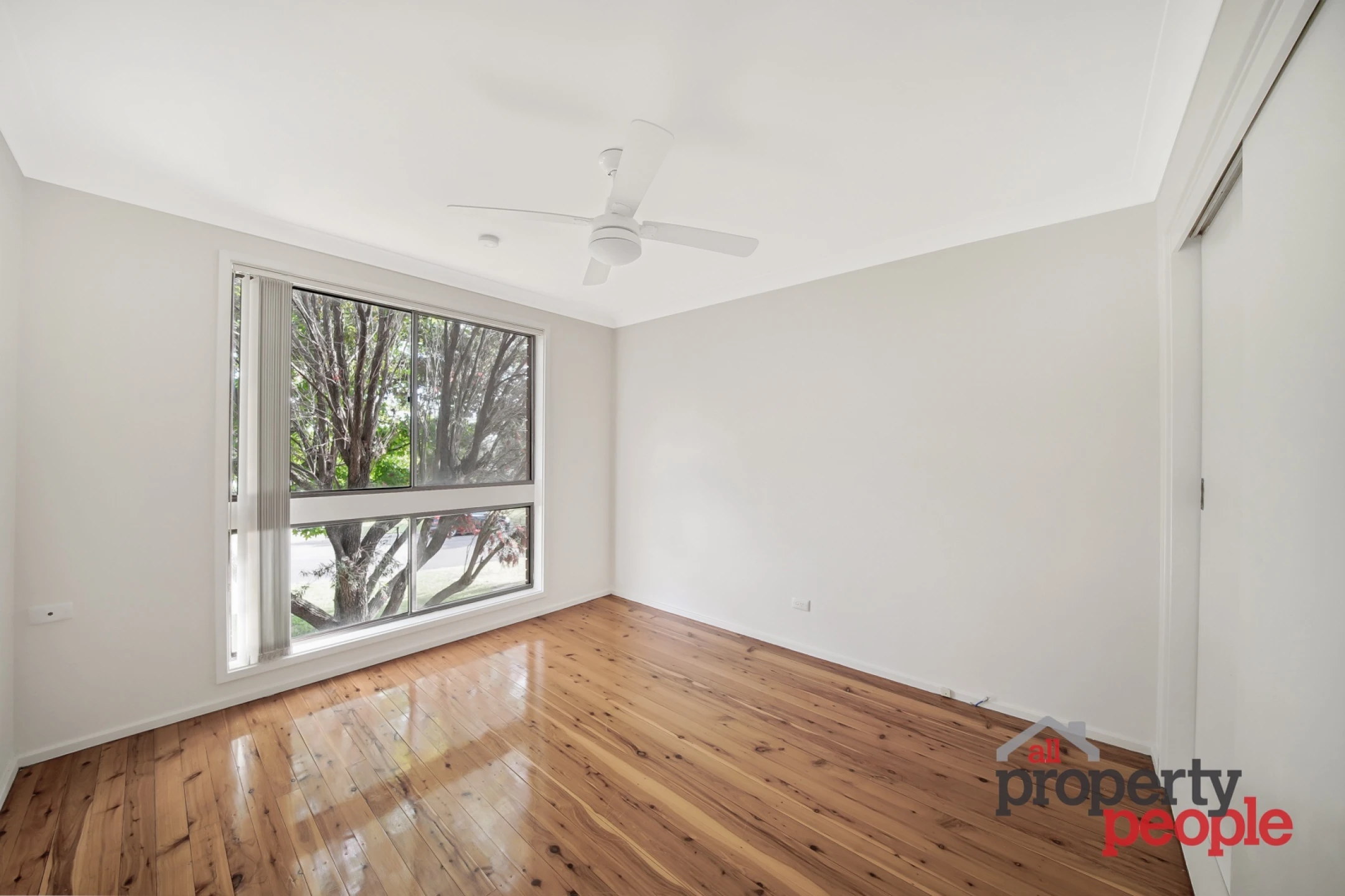 14 Fenton Crescent, Minto NSW 2566, Minto - Thumbnail 5