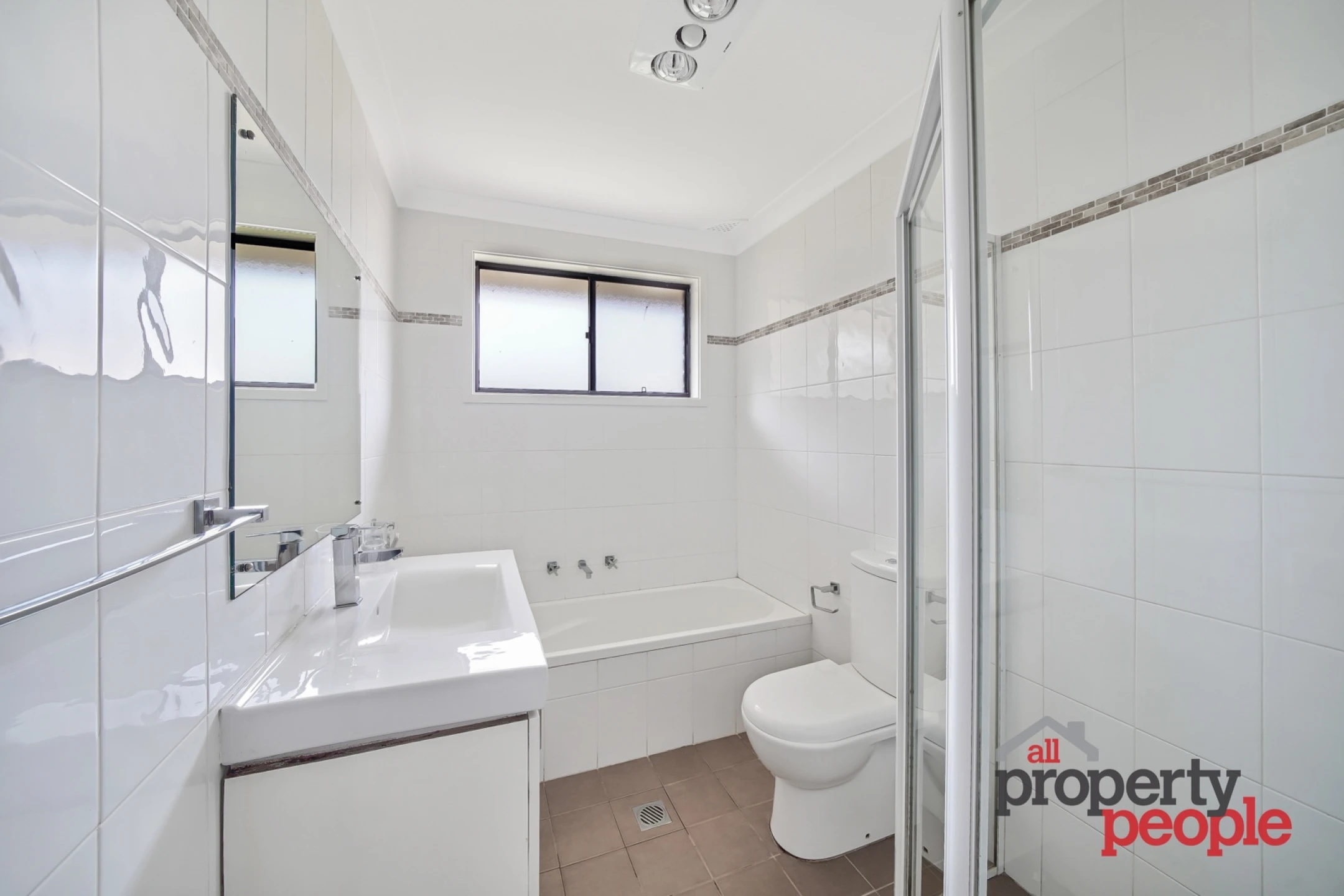 14 Fenton Crescent, Minto NSW 2566, Minto - Thumbnail 3