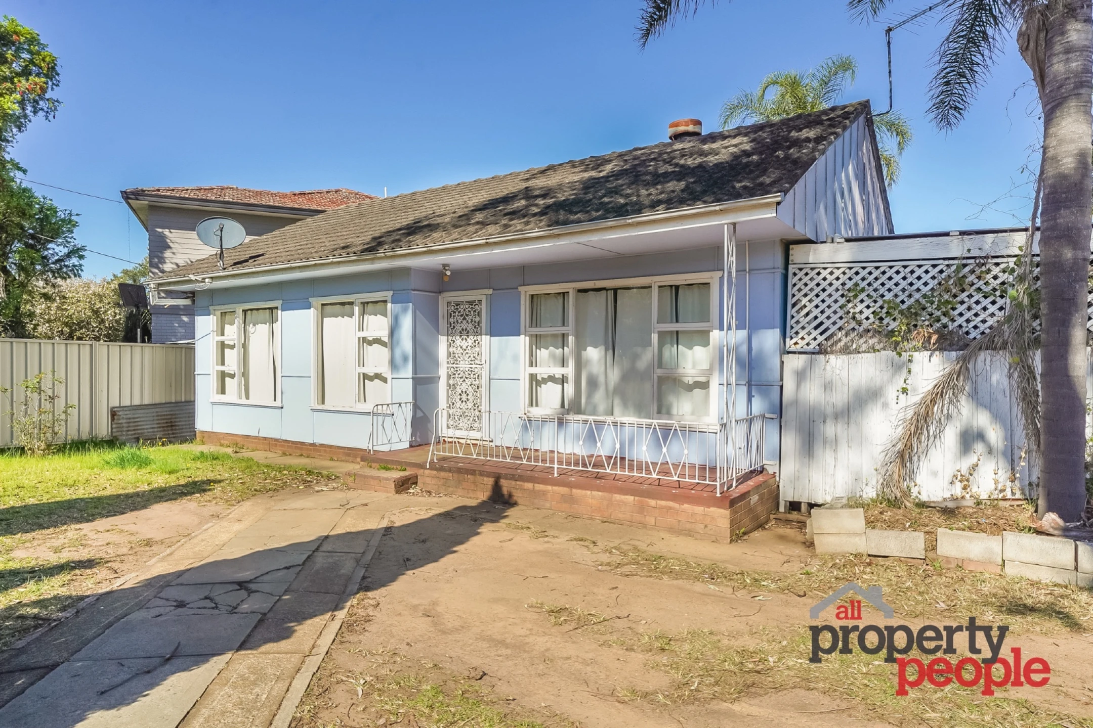 Property enquiry form background image