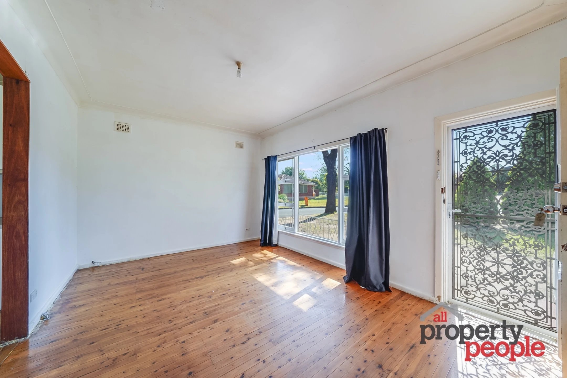 23 Wentworth Avenue, Glenfield NSW 2167, Glenfield - Thumbnail 4