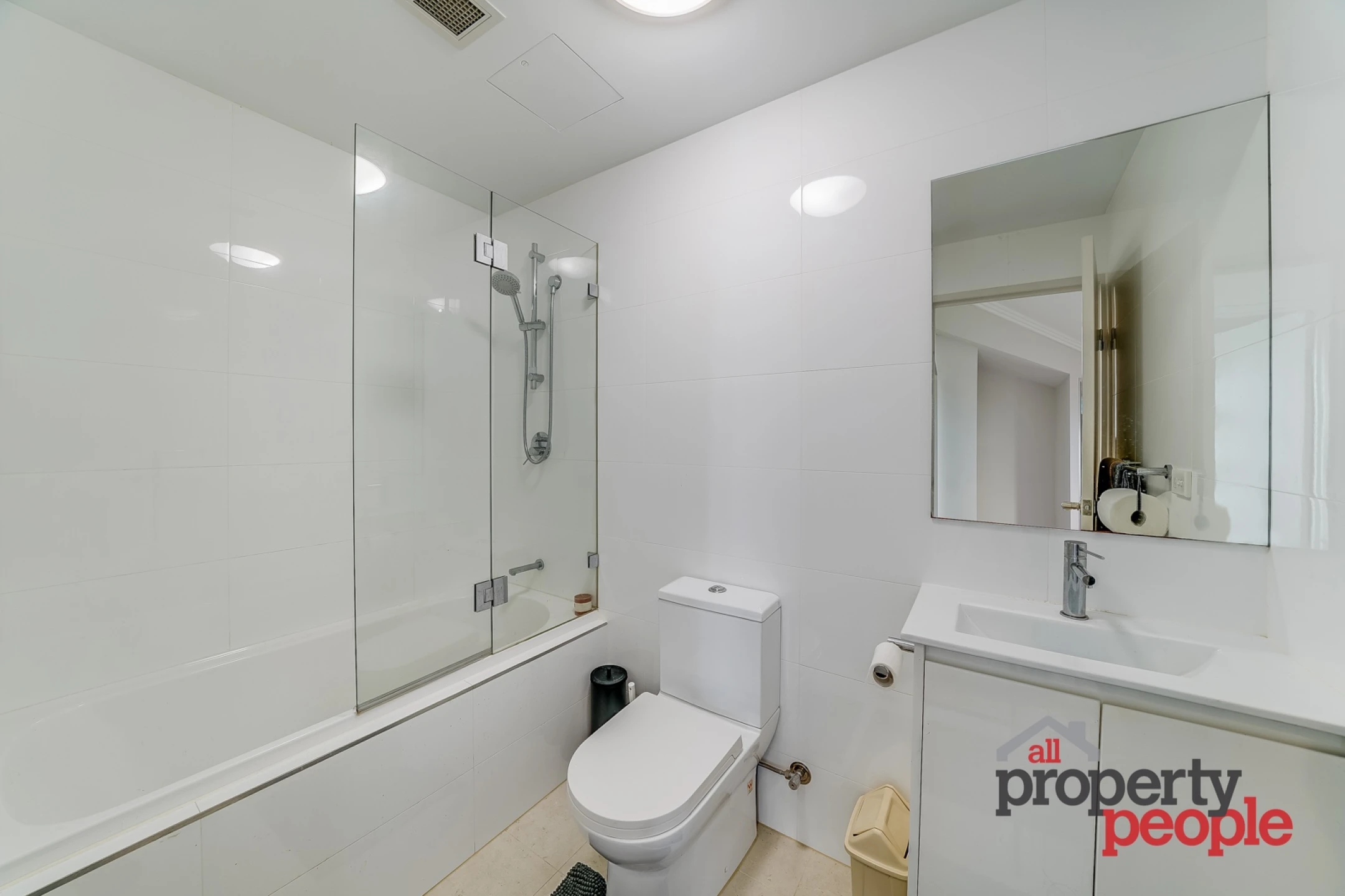 19 / 12-14 King Street, Campbelltown NSW 2560, Campbelltown - Thumbnail 6